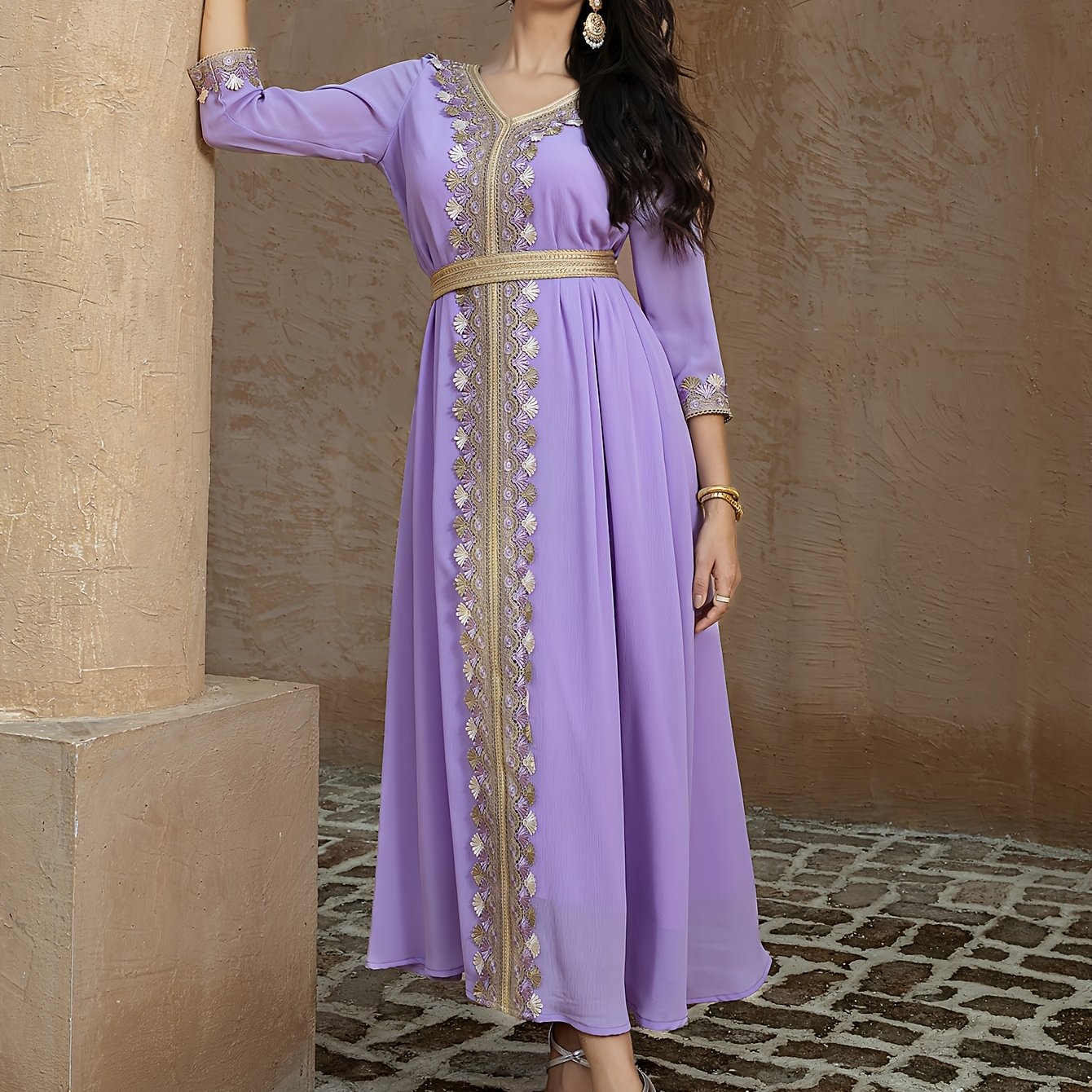 Women's Elegant Middle Eastern Turkish Abaya - Solid Color 100% Polyester with Lace Trim & Golden Accents, Long Sleeve Loose Fit for All-Season Wear, Hand Wash Only