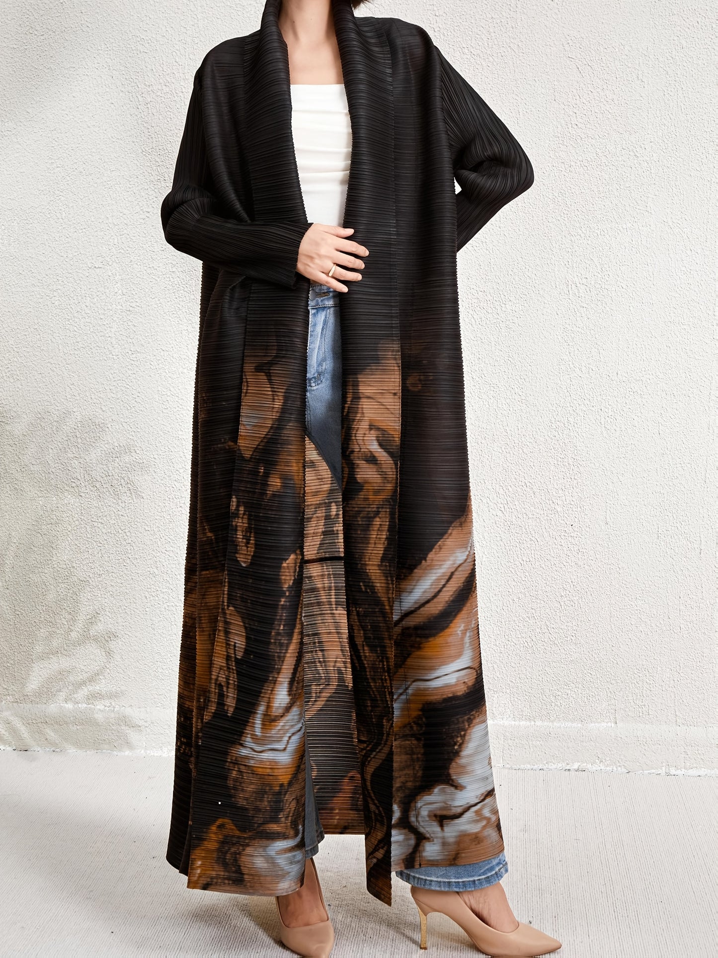Women's Plus Size Geometric Print Long Sleeve Abaya Dress - Black & White Pleated Cardigan with Belt, Casual Loose-Fit Maxi Wrap for All Seasons