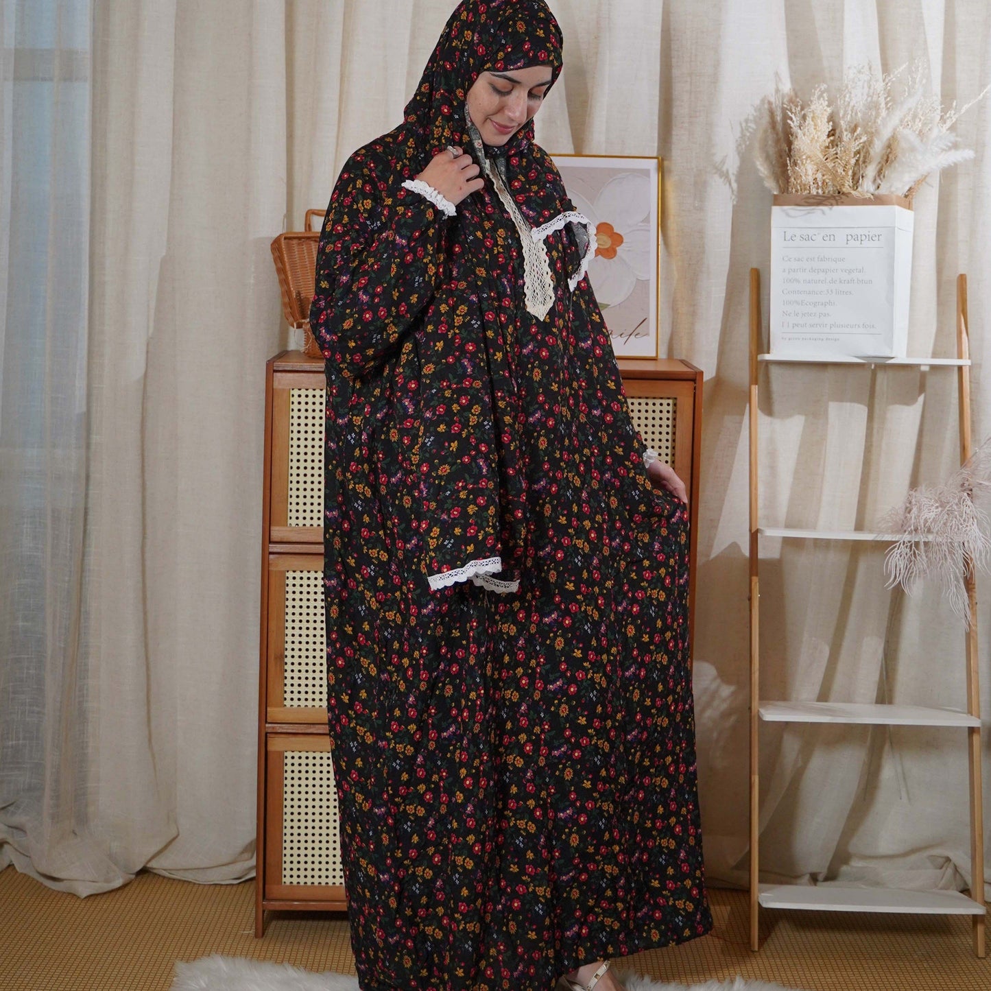 Prayer Robe and Scarf Set for Muslim Women in the Middle East | Traditional Fashion Print Jibab Abaya