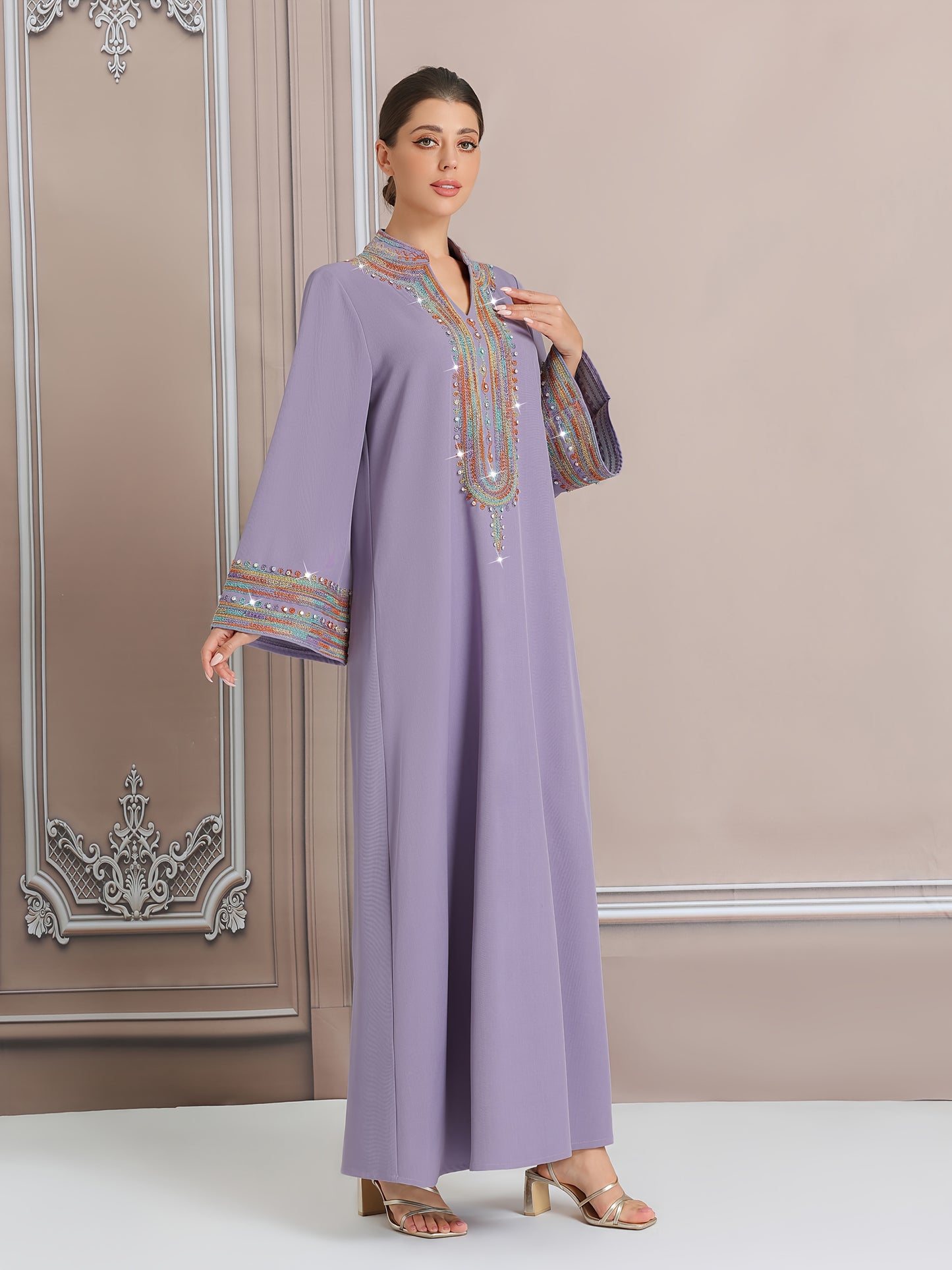Women's Embroidered Long Kaftan Modern Abaya, Polyester 100% Regular Sleeve, All Season, Woven, 260g/m² Fabric Weight, Tribal Pattern, No Belt, Regular Fit