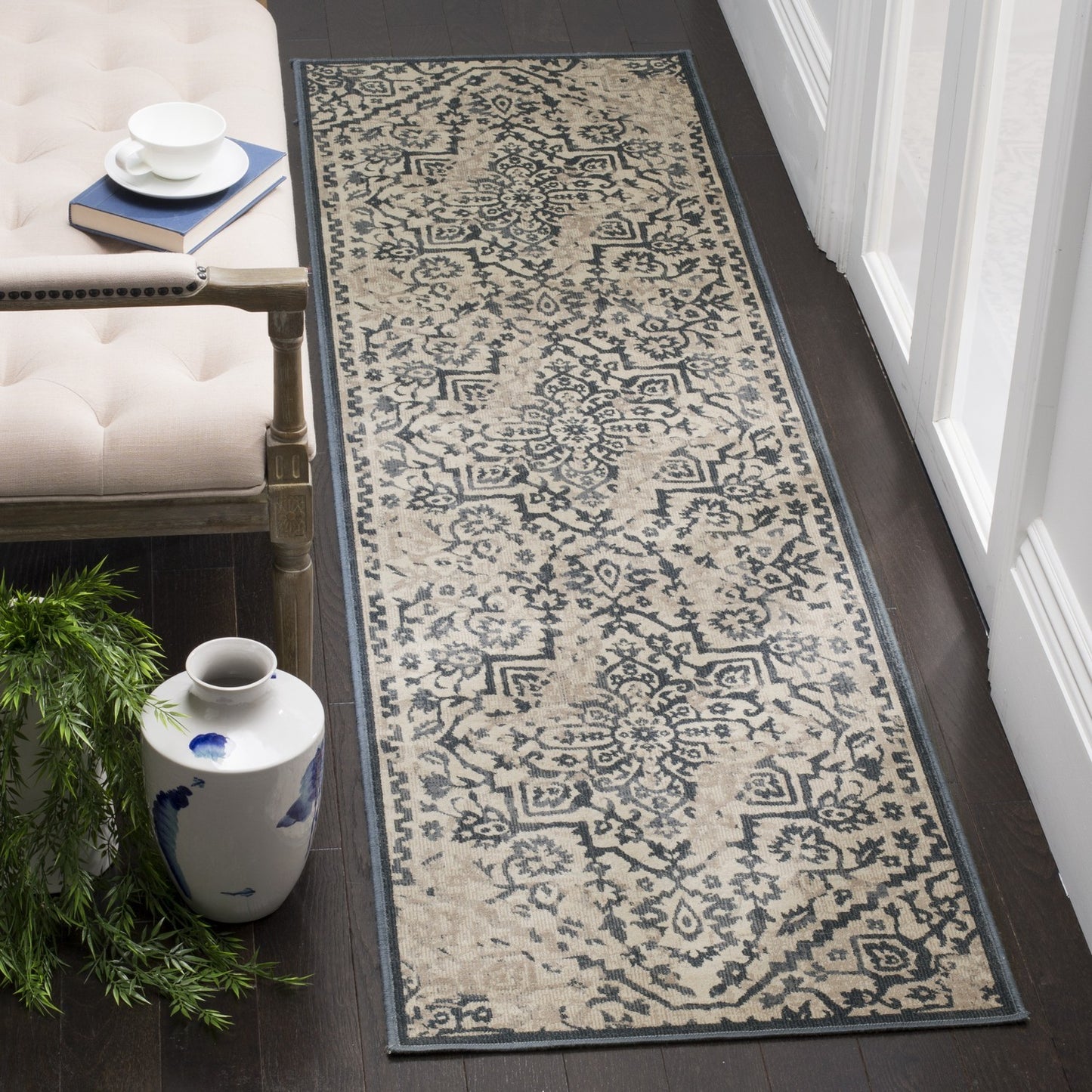 Vintage Collection VTG135 Non-Slip Indoor Power Loomed Easy Care Medium Area Rug For Home Decor Rug for Living Room, Bedroom, Dining Room, Home Office, Turkish Carpet, Basement