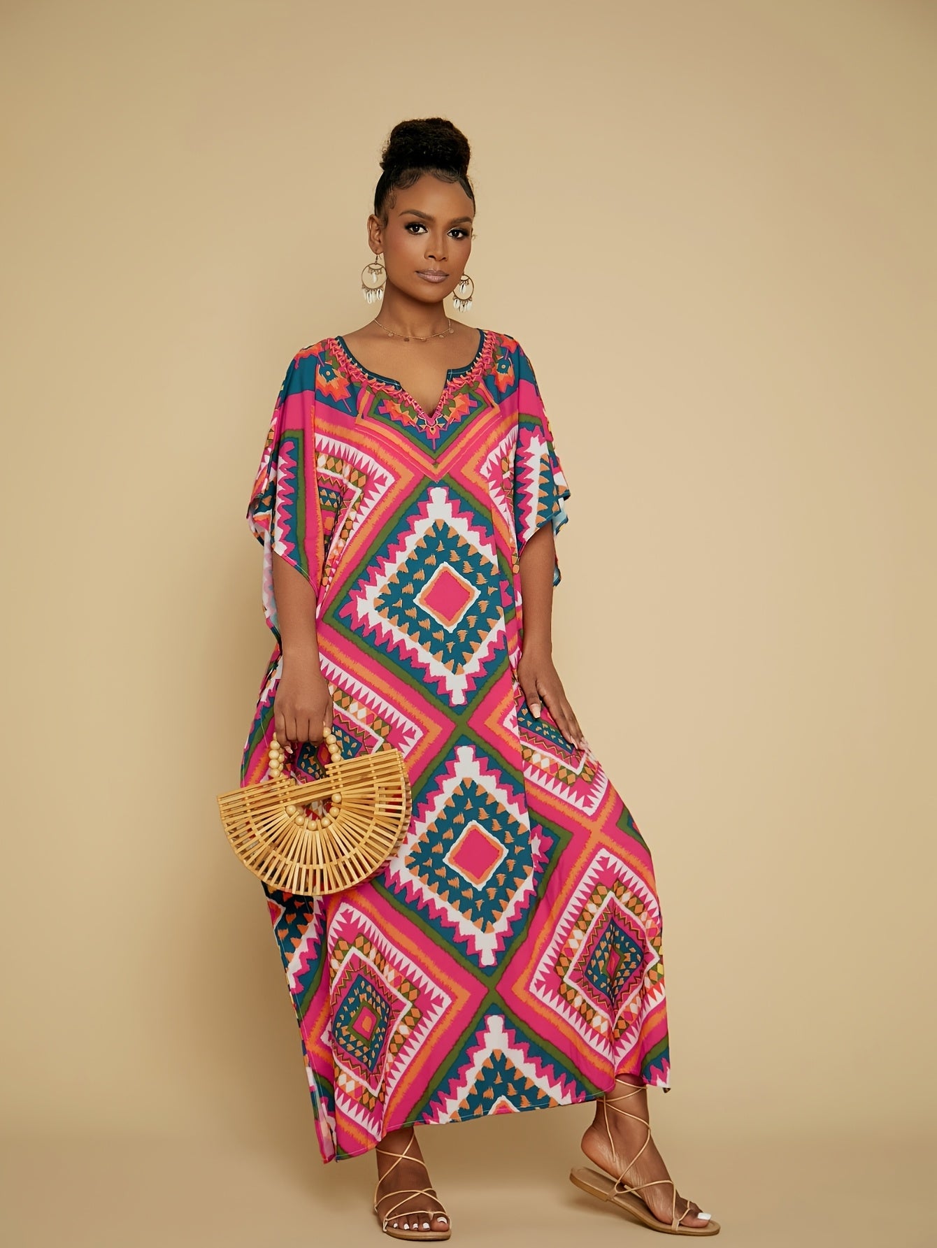 Women's Elegant V-neck Gown Skirt Square Geometric Pattern Resort Beach Caftan Cover-up Is Suitable For Spring, Summer and Autumn