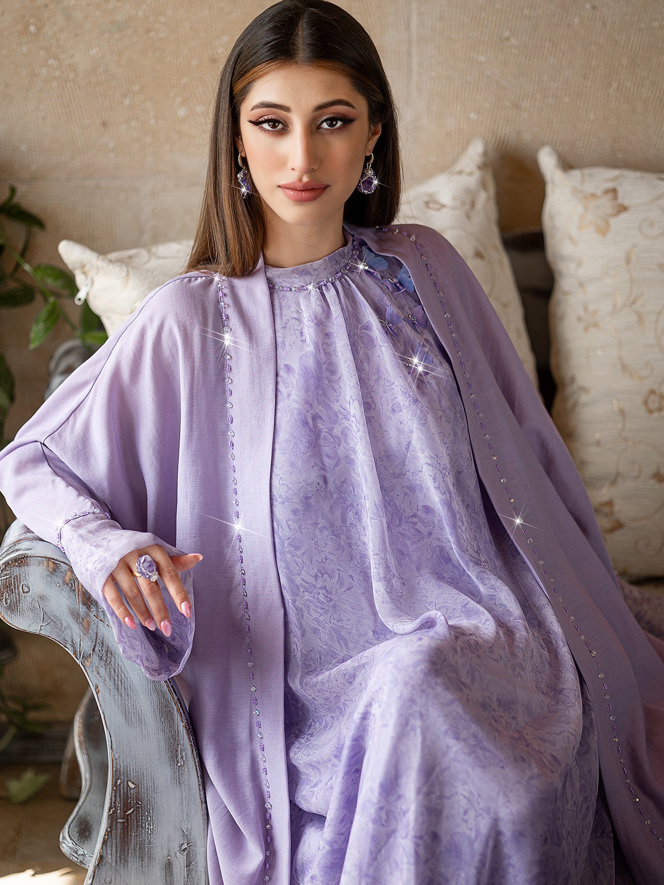 1pc Outerwear, Modern Lavender Abaya with Sparkling Rhinestone Embellishments – Lightweight and Elegant Design (Inner Wear Not Included)