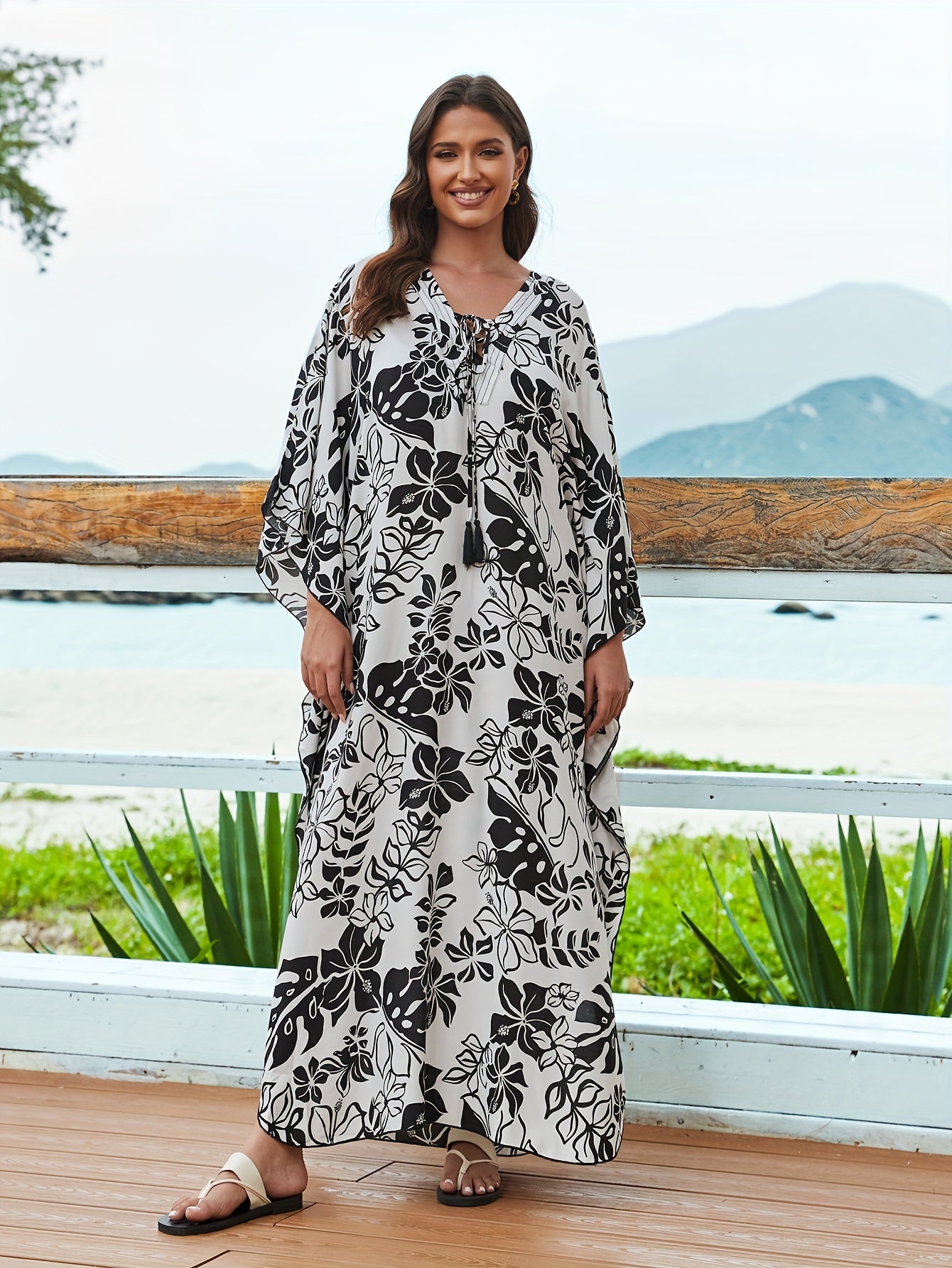 Women's Floral Print Beach Cover-Up Kaftan Dress Floral Pattern, V-Neck With Tie, Loose-Fitting Ethnic Style Casual Maxi Dress
