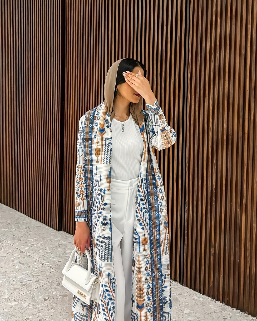 Elegant Palace-Style Geometric Print Robe - Lightweight High-Stretch Polyester Open-Front Abaya with Adjustable Drawstring Waist, Long A-Line Loose Fit for Spring/Autumn