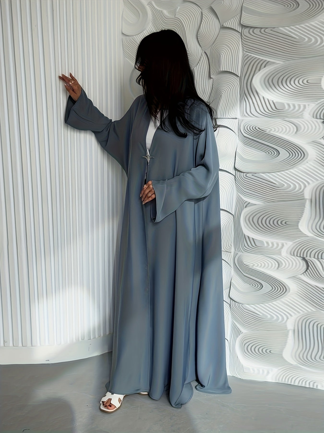 1pc Women's Muslim Fashion Drape Satin Open Cardigan, Casual Fine Fabric, Elegant Craftsmanship, Sophisticated Texture, Stylish and Generous Long Abaya Robe