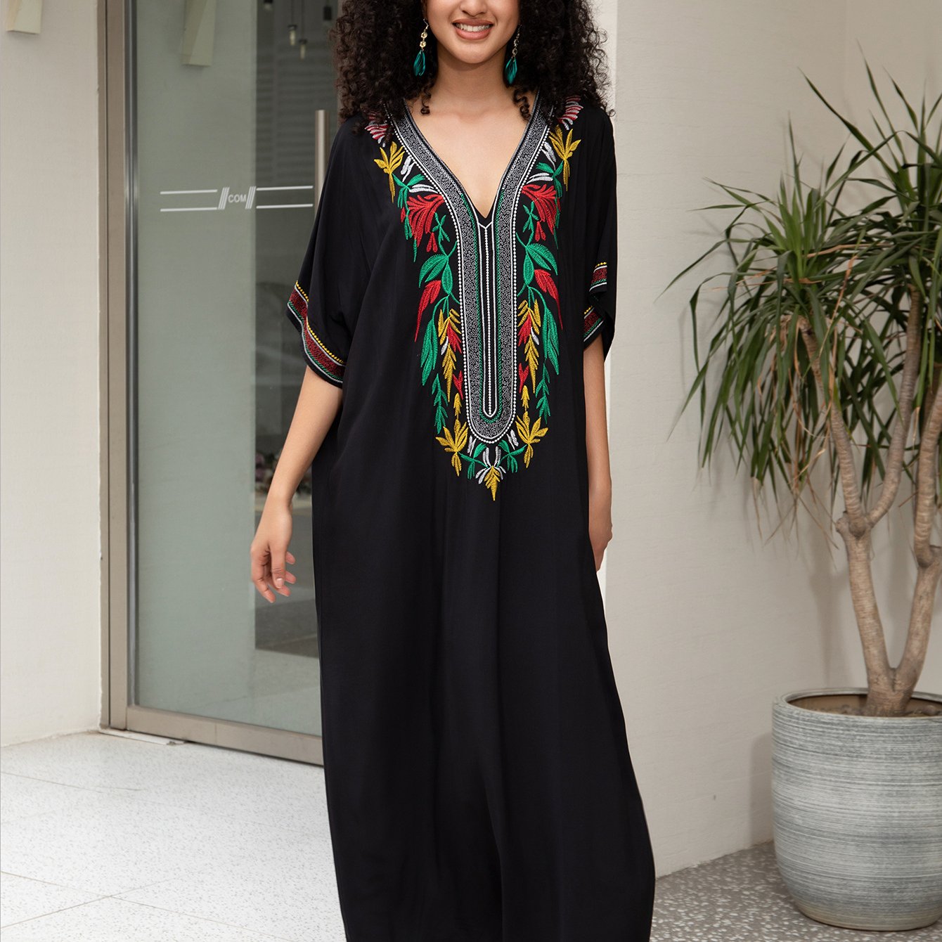 Women's Black Long Beach Cover Up Vacation Robe Bikini Shirt Middle Eastern Robe Beach Swimsuit Cover Up
