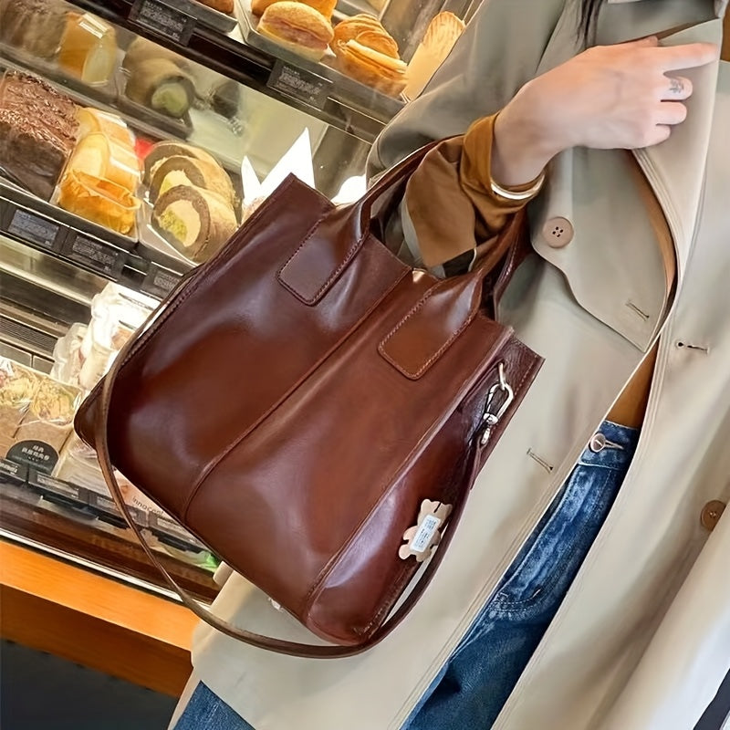 New Leather Crossbody Bag Women's Large Capacity Bag Spring And Summer Fashion Atmosphere Work Commuter Leather Crossbody Handbag