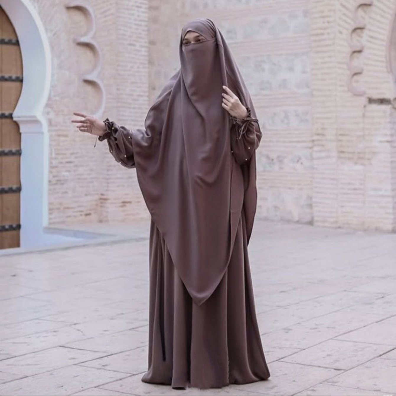 New Cross-Border Middle East Solid Color Women's Robe Pearl Sleeves Jilbaab Dress Abaya Two-Piece Set Long Headscarf P555