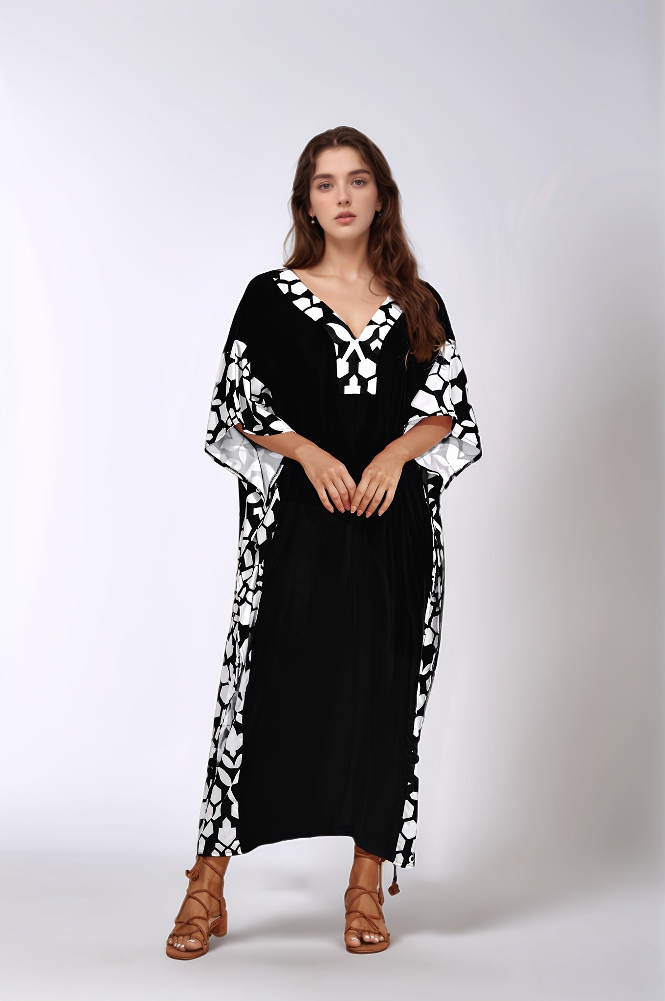Large Size Long Black Elegant Kaftan Dress with Patchwork Print Loose Beach Bikini Cover, Side Slit Short Sleeved Middle Eastern Long-distance Holiday Style Dress