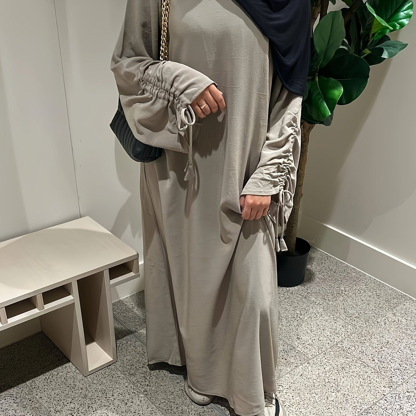 1 Luxury Satin Modest Jibab Abaya Set for Women, 4pcs Muslim Female Ramadan Prayer Dress, Long Robe, Elegant Open Breathable Abaya, Top, Pants and Matching Headscarf, Middle Eastern Arabic Malaysia Islamic Women, Eid al-Adha Gift R