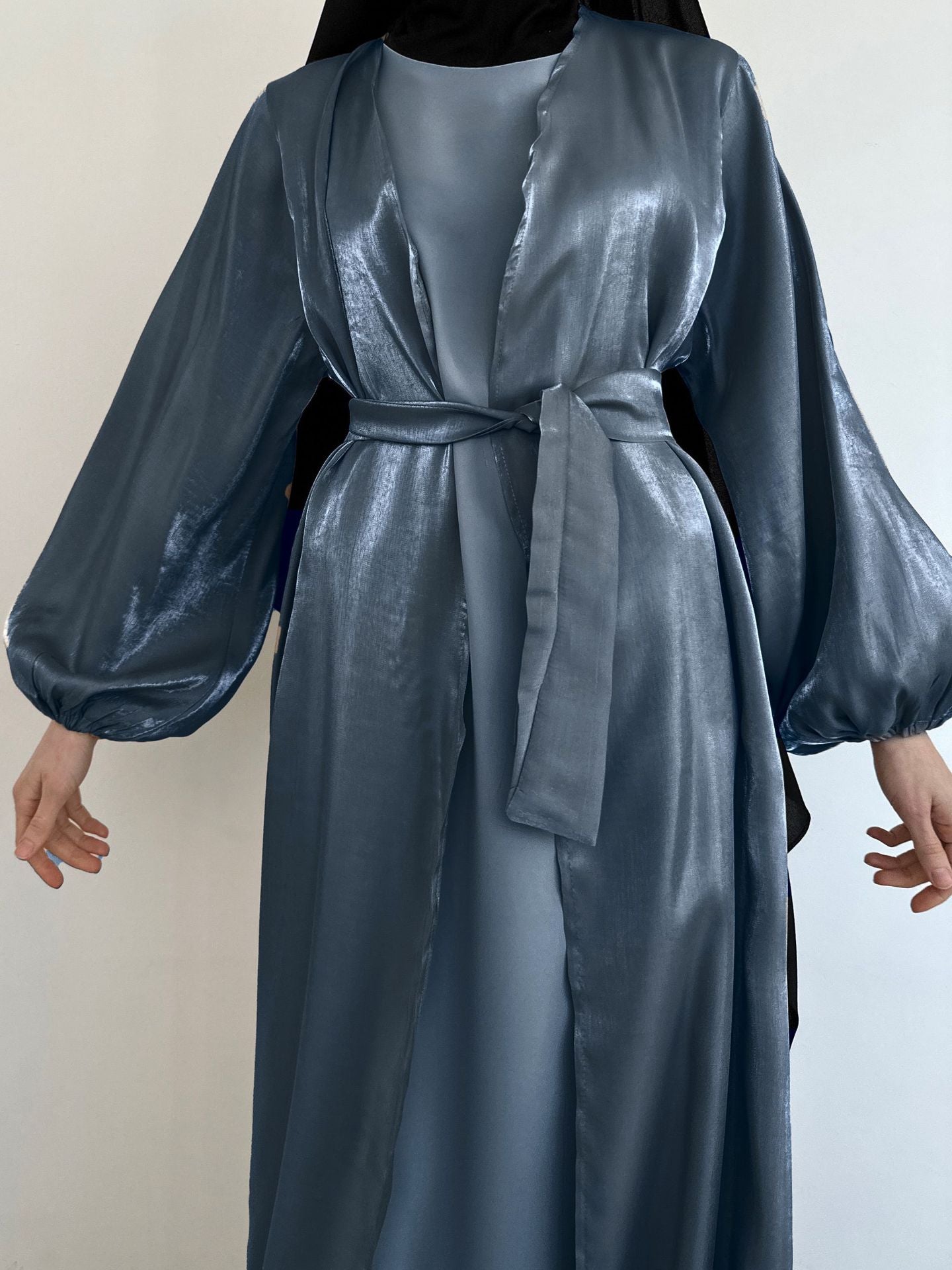 Plus Size, Middle Eastern Modest Muslim Fashionable Bright Silky Satin Solid Color Belt Bat Sleeve Arabic Abaya European and American Large Size Women's Clothing