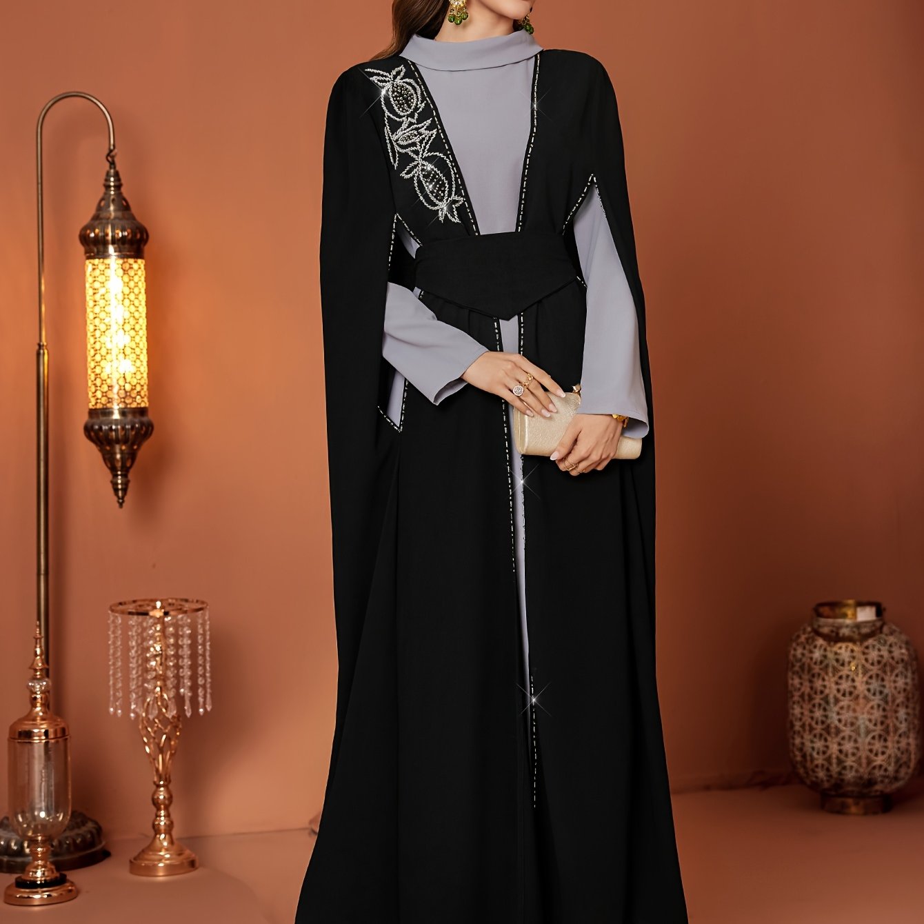 Women's Gray and Black Rhinestone Pineapple Dress Set of Two Kaftan Abaya