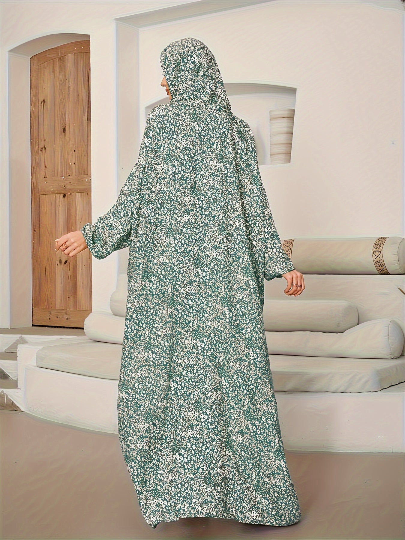 New Fashionable Traditional Scarf Prayer Palestinian Abaya for Muslim Women in the Middle East