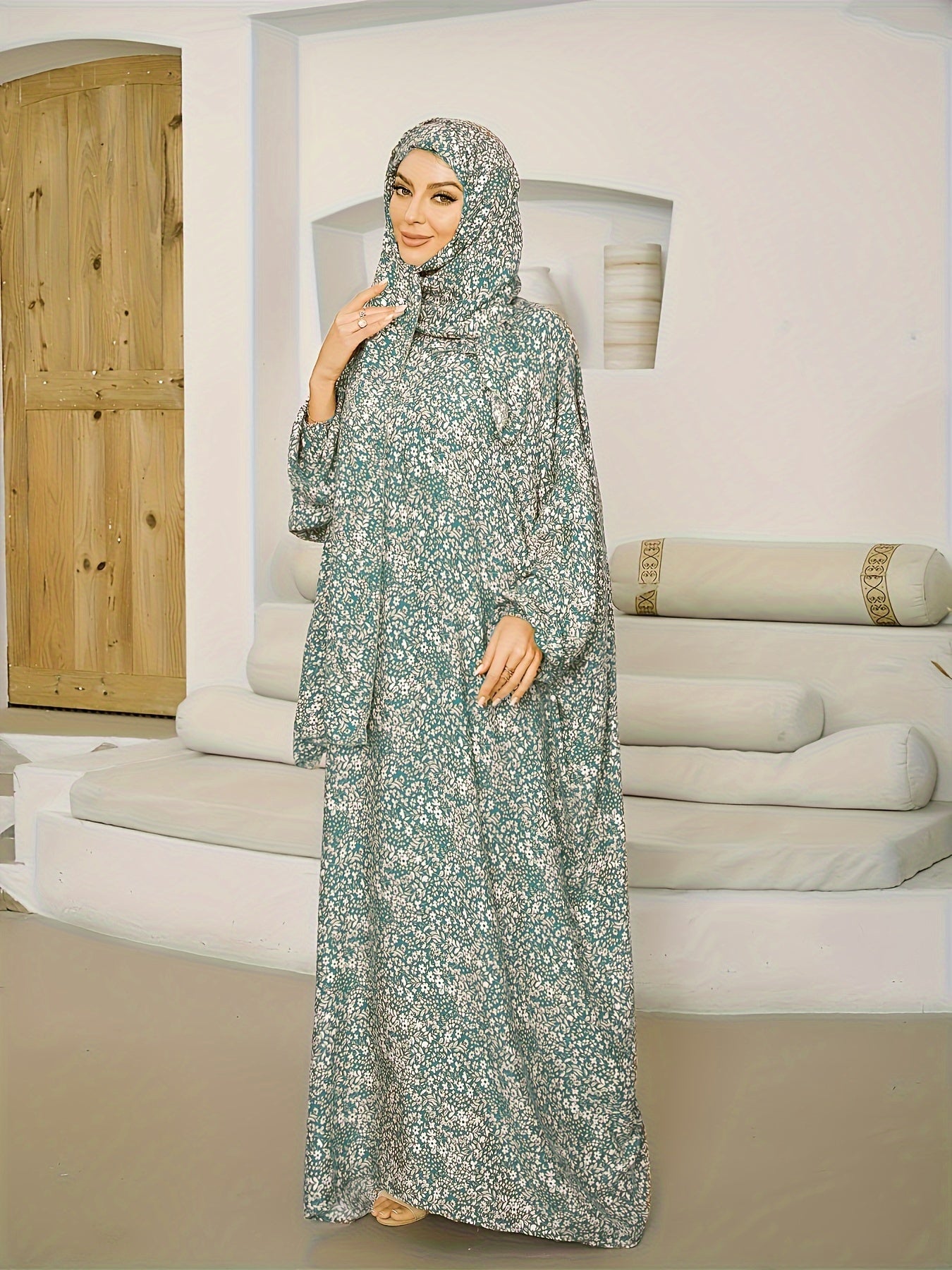 New Fashionable Traditional Scarf Prayer Palestinian Abaya for Muslim Women in the Middle East
