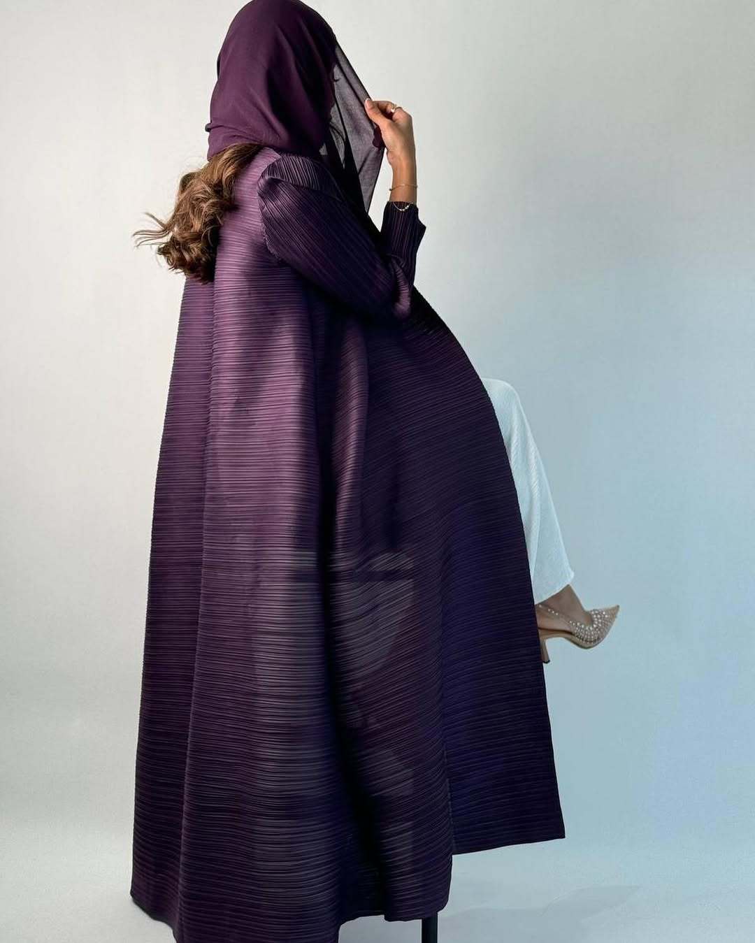 Elegant Pleated Arabic Abaya Robe - Modest Long Sleeve with Removable Adjustable Waist Belt, Solid Color Traditional Middle Eastern Wedding Guest Gown, Machine Washable