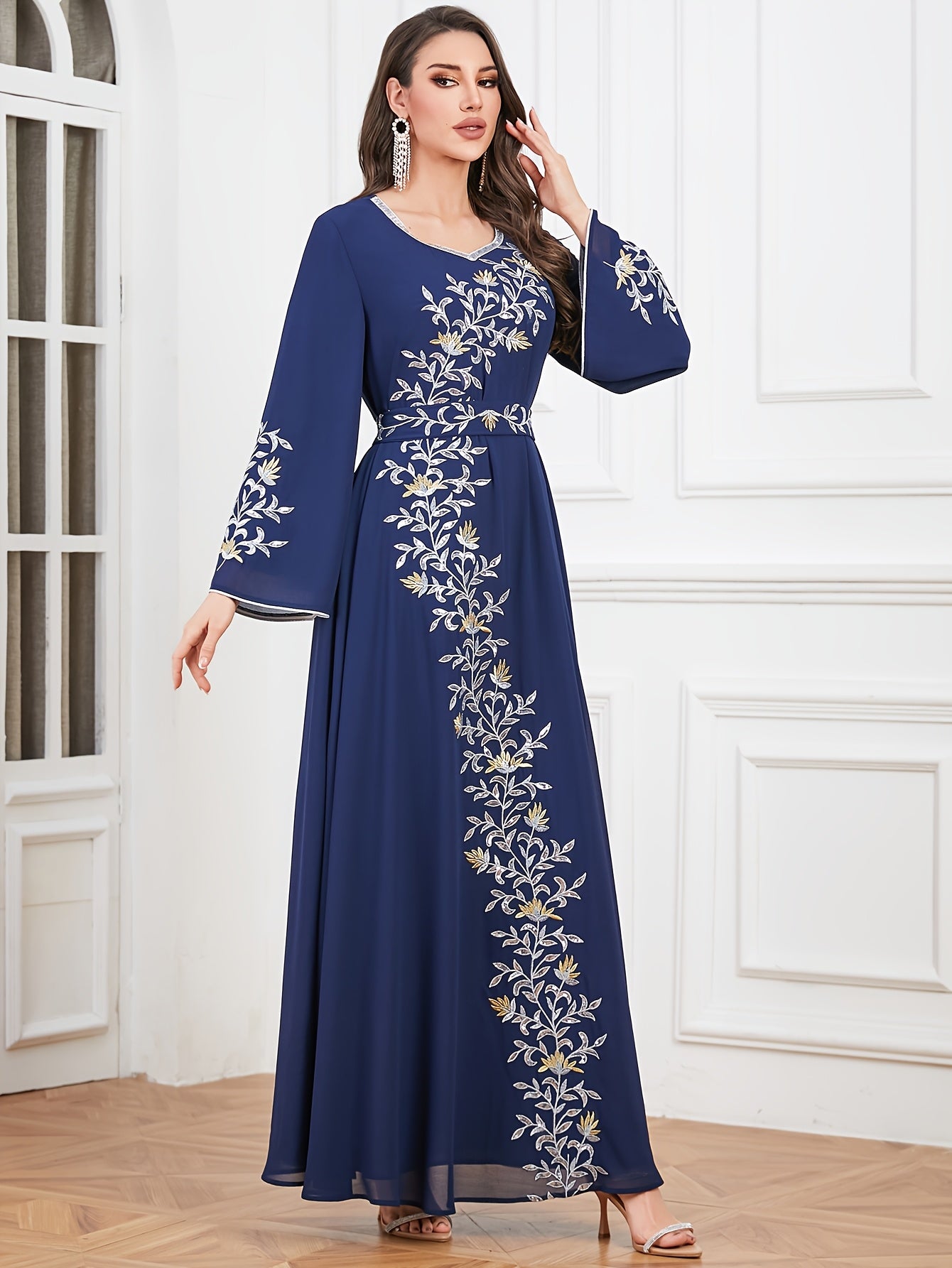 Elegant Embroidered Abaya Dress - Loose Fit, Machine Washable Polyester Modest Kebaya for Women with Belt