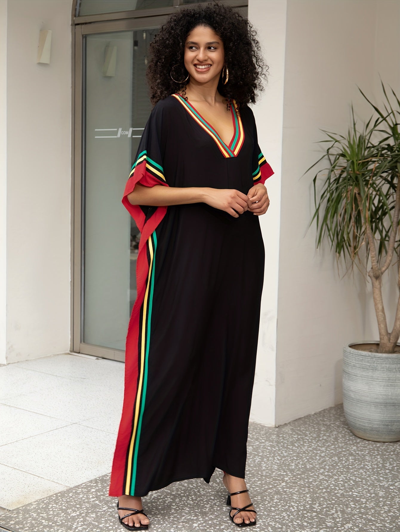 Stylish Women's Kaftan Maxi Dress - Comfortable Batwing Sleeve V Neck Design