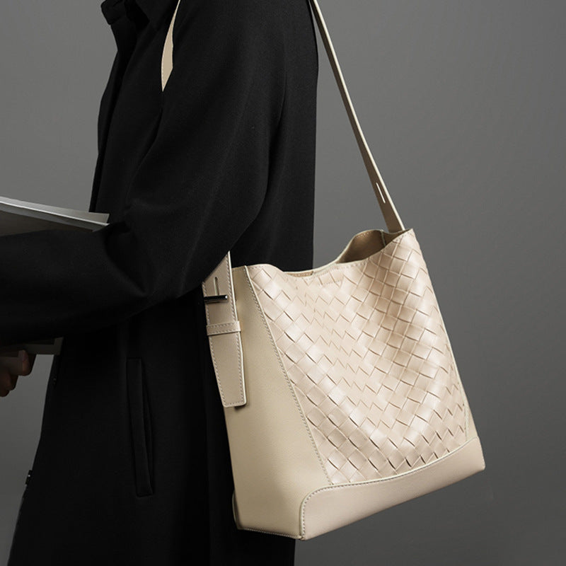 Genuine Leather Woven Tote Bag for Women - Large Capacity Crossbody Shoulder Bag with Adjustable Strap, Zipper Closure & Polyester Lining