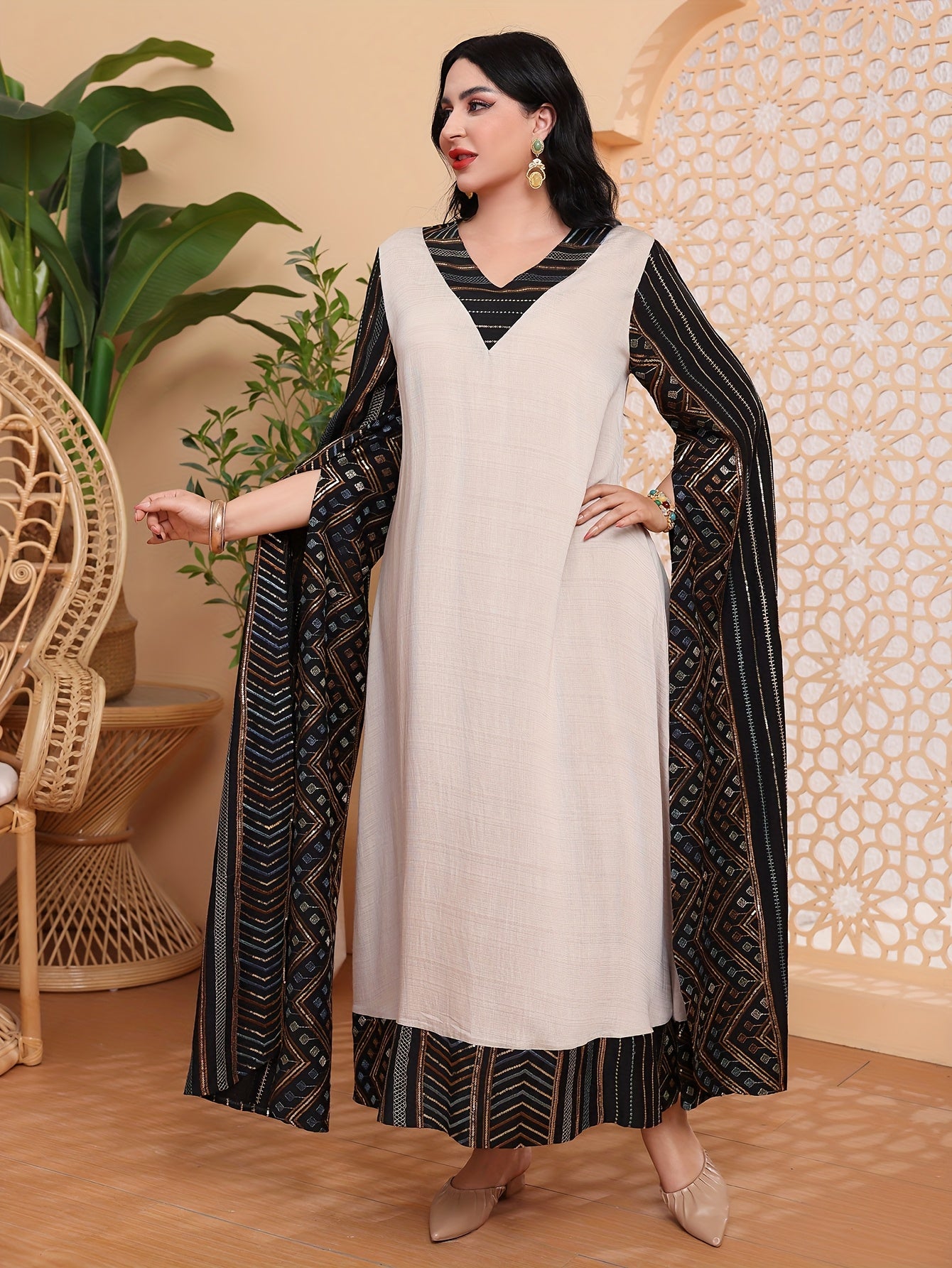 Directional Heavy-Duty Golden-Colored Beaded Embroidery Arabic Women's Elegant Kaftan Abaya with V-Neck, Majestic and Fashionable Traditional 2025 Spring/Summer