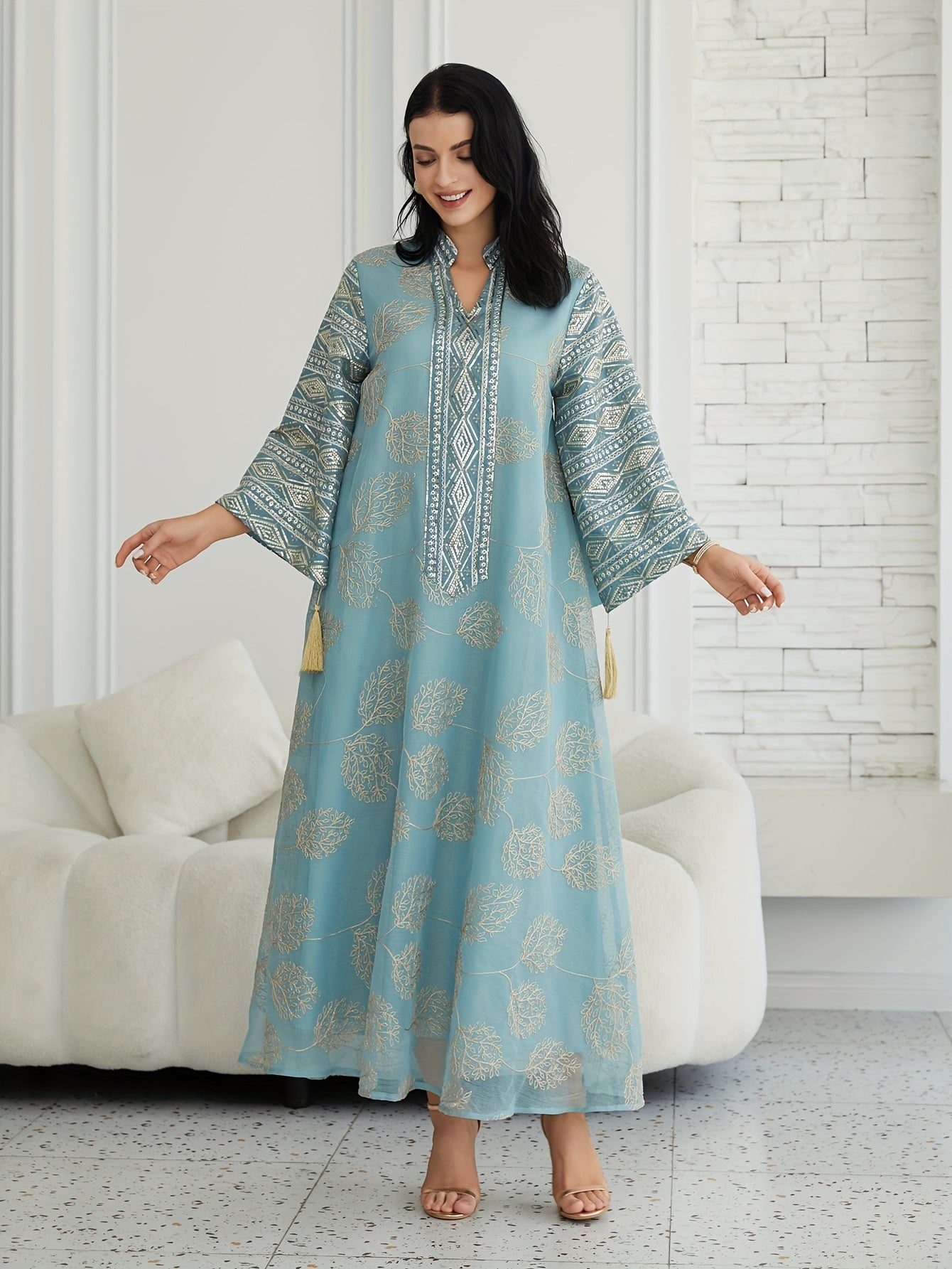 Oriental Middle Eastern Muslim Eid New Style Dress Women's Abaya V-Neck Regular Fashion Slit Sleeve Mesh Embroidery Beaded Craft Evening Gown Jalabiya Turkish Evening Wear Abaya