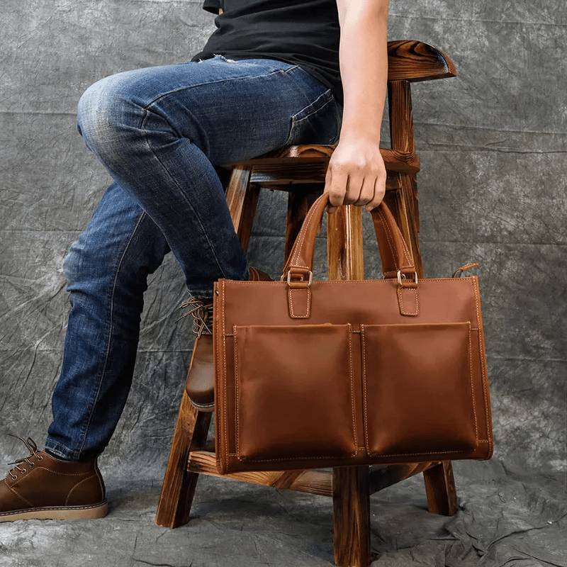 Vintage Leather Laptop & Messenger Bag - 14" Laptop Capacity, Adjustable Shoulder Strap