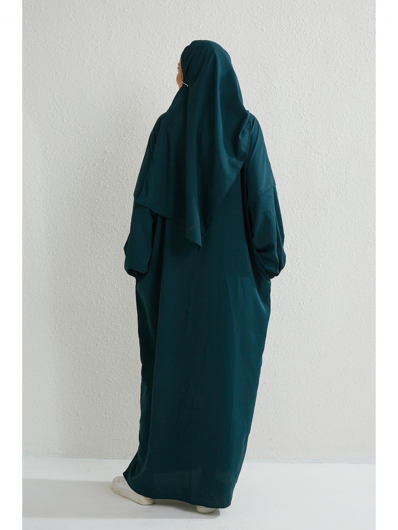 Elegant Islamic Hijab Dress for Women - Kaftan Style with Headscarf, Modest Middle Eastern Long Skirt Jibab Abaya, Loose Fit H-Silhouette, Long Sleeve Asymmetrical Hem, Solid Color Beige, Machine Washable for Ramadan Prayer & All Occasio