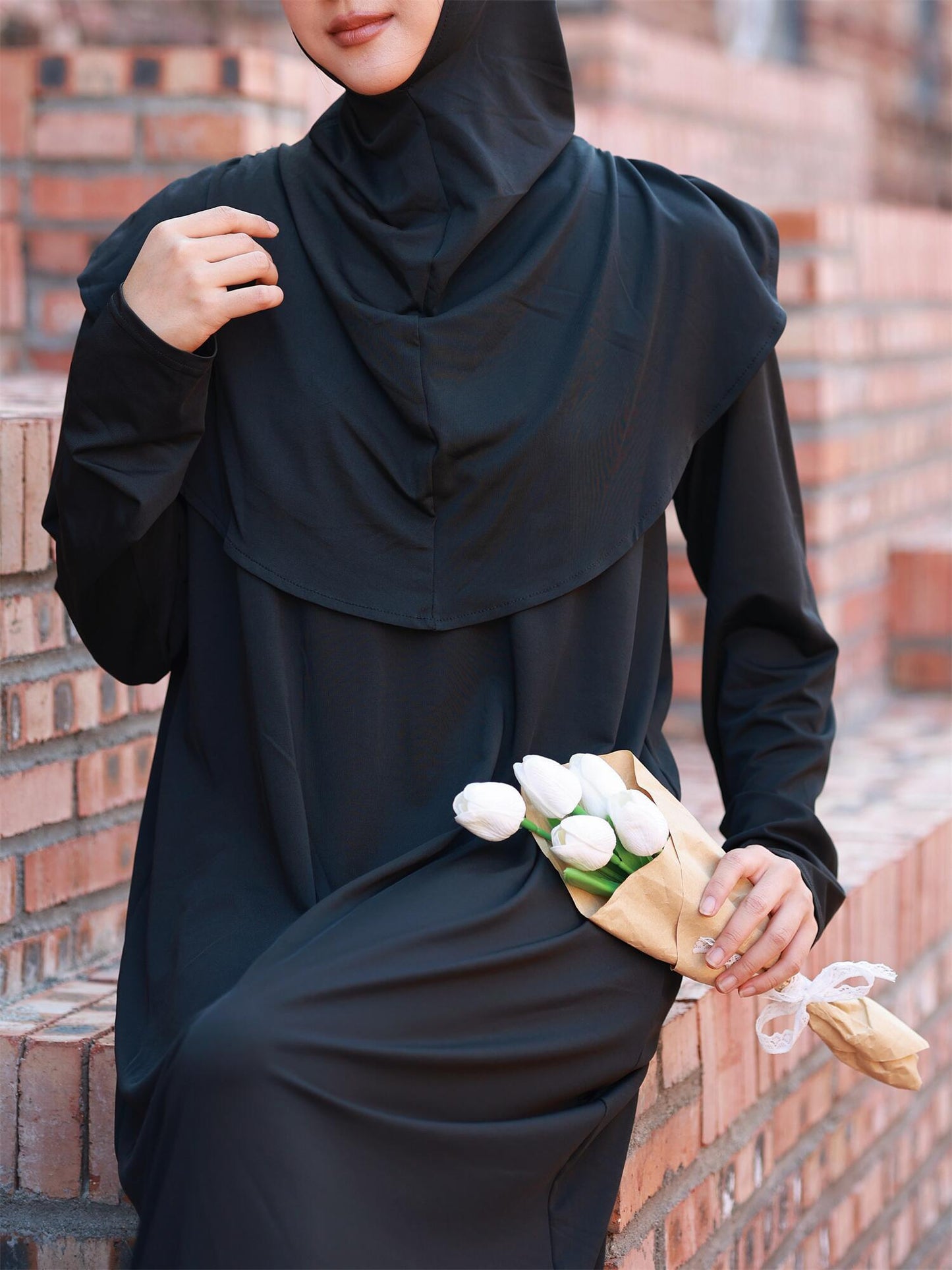 Elegant Black Muslim Arabic Abaya Kaftan - Modest Prayer Dress with Long Sleeves & Floor-Length Coverage, Middle Eastern-Inspired Stretchy Fabric, Machine Washable for Ramadan