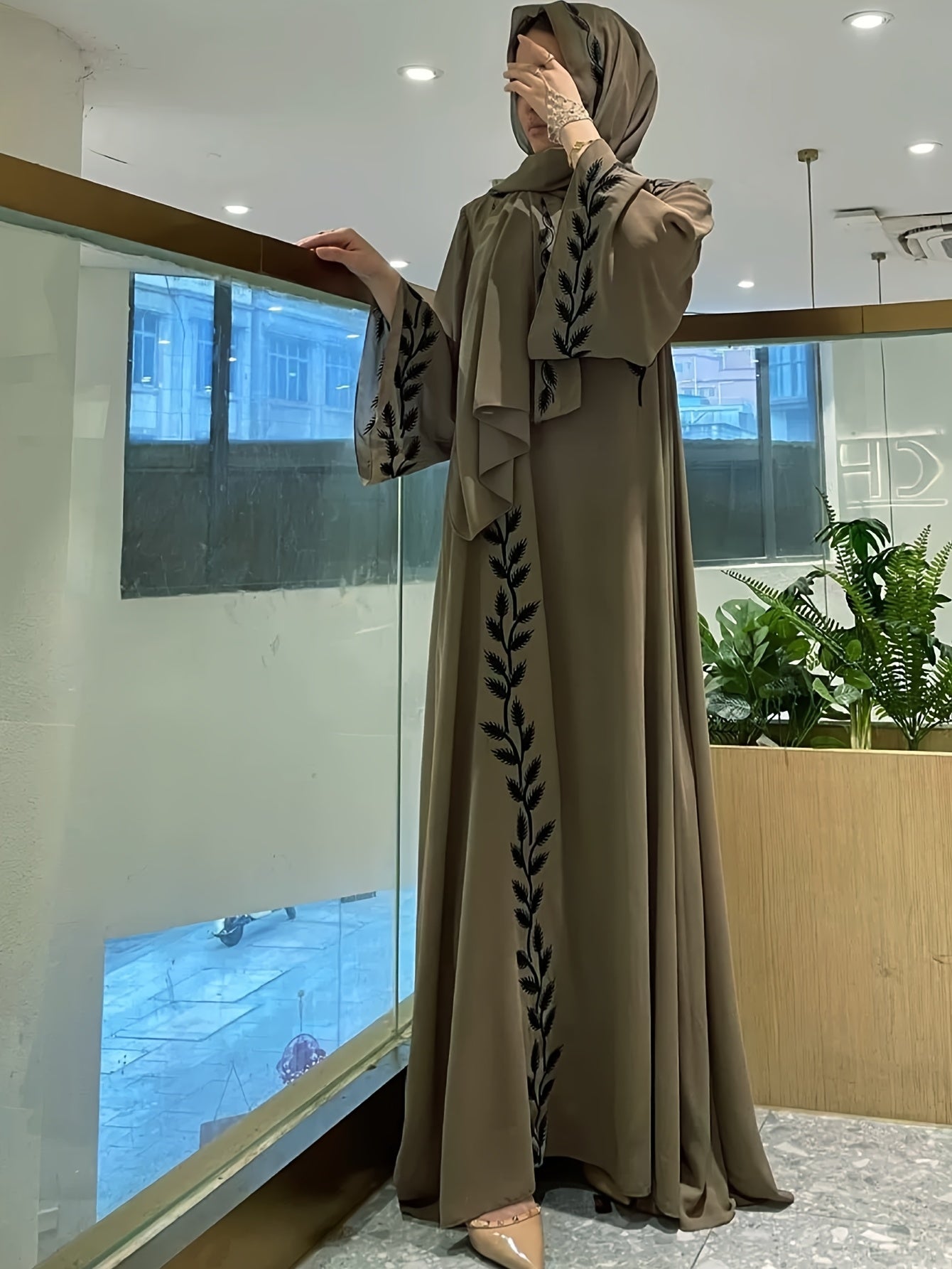 2pcs Set Middle Eastern Ethnic Clothing Fashion Street Chiffon V-neck Embroidery Long Floor-length Arabic Abaya For Women With Headscarf