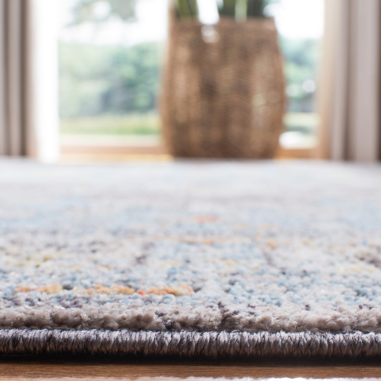 Collection BTL366 Traditional Indoor Power Loomed Easy Care Area Rug For Home Decor Rug for Living Room, Bedroom, Dining Room, Home Office, Basement