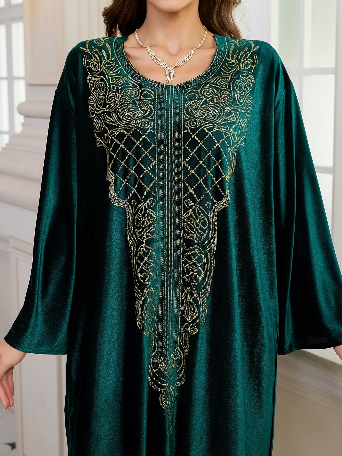 Plus Size - FY Ladies Elegant Embroidery Velvet Long Gown Loose Arabic Abaya Large Size Leisure Resort Beach Jacket Bikini Outerwear Cover-up