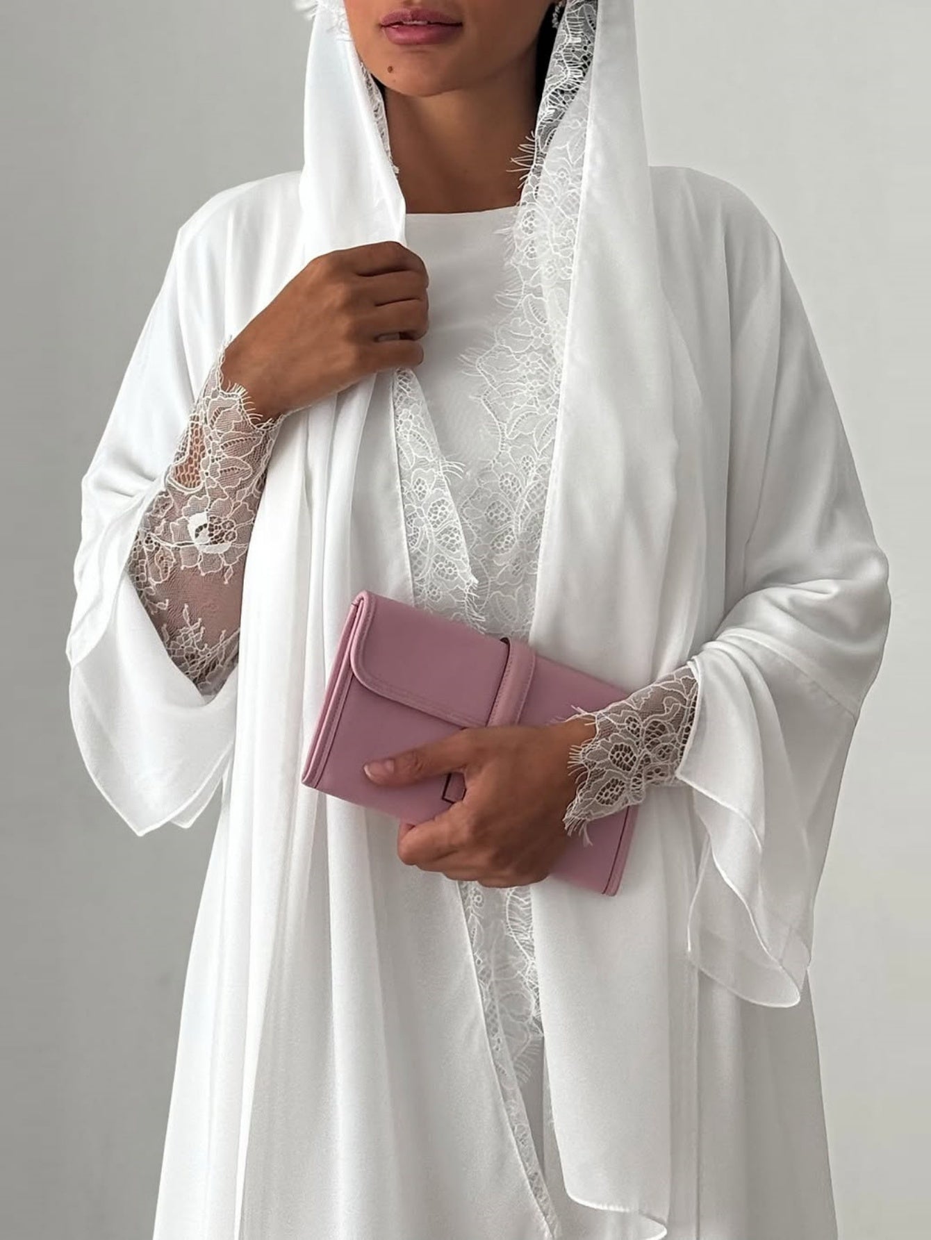 Elegant Middle Eastern Emirati Abaya Robe for Women - Long Sleeve Chiffon & Lace Trim, Solid Color, Non-Stretch Fabric, Spring/Summer Traditional Muslim Dress with Matching Headscarf
