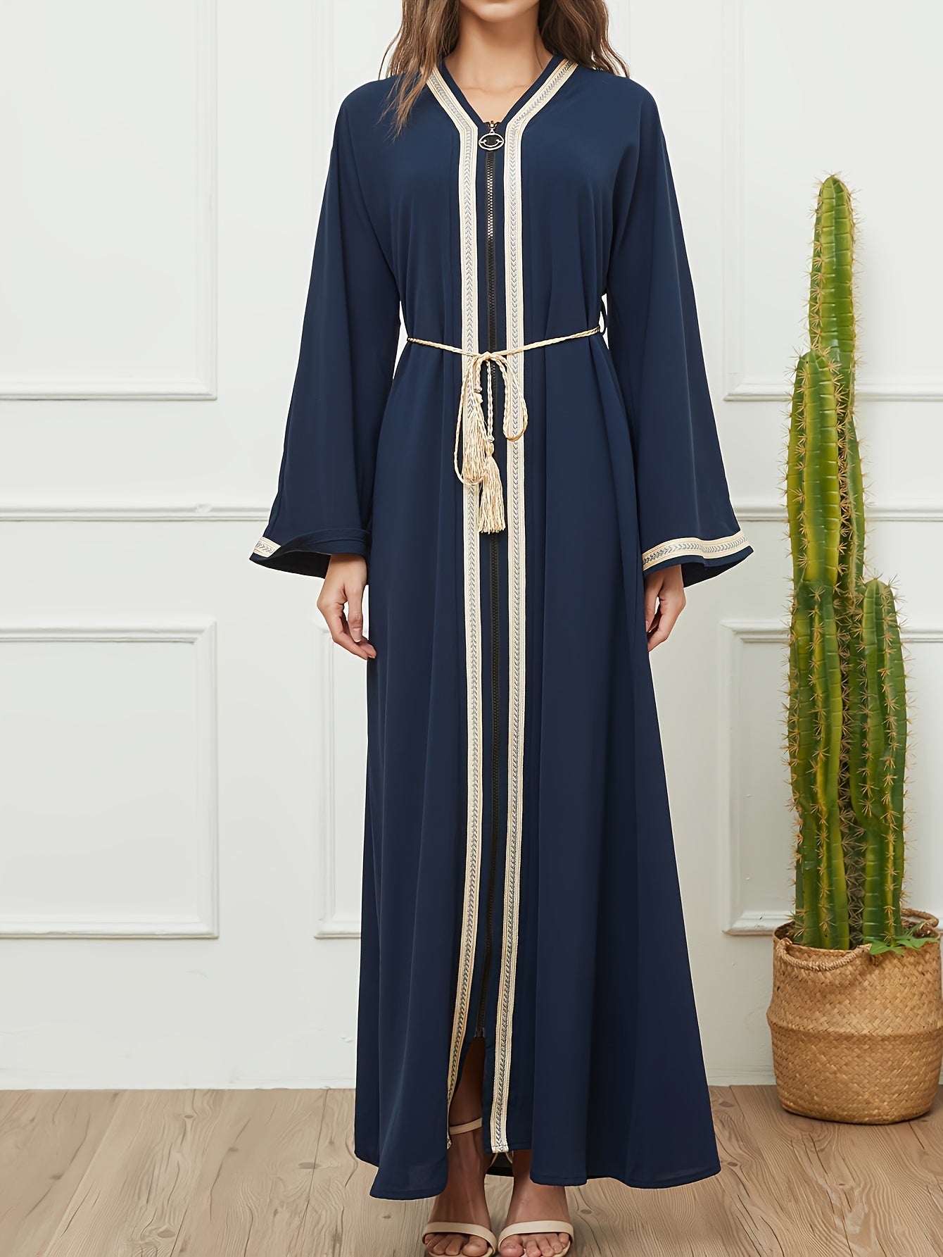 Elegant Middle Eastern Kaftan Arabic Abaya Dress - Long Sleeve Solid Color Traditional Women's Dress with Adjustable Waist Belt, All-Season Modest Wear for Casual & Formal Occasions