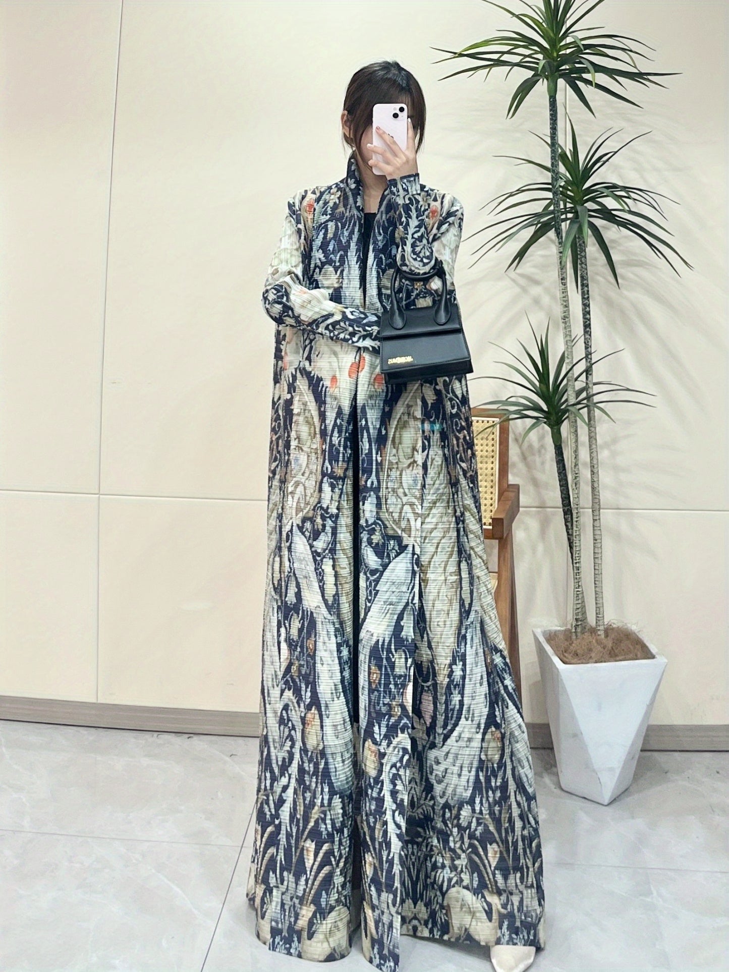 2025 Summer New Miyake-Style Kaftan Abaya, Long Sleeve, High-Elasticity Polyester Dress with Geometric Print, Belted Waist Design - Versatile for Daily Commute & Formal Occasions