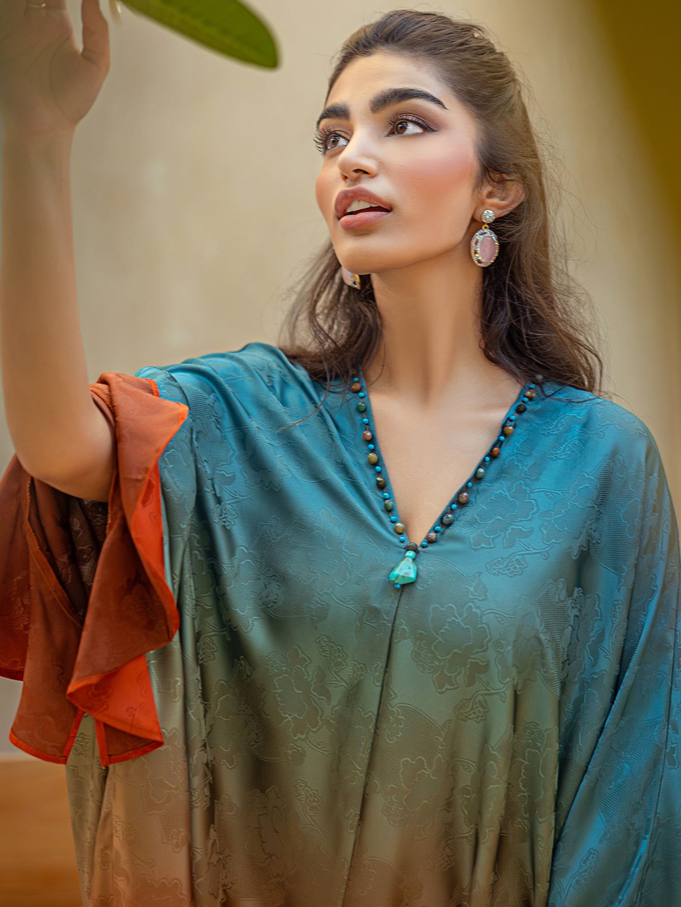 Elegant Gradient Abaya Dress with Butterfly Sleeves & Rhinestone Embellishments - Long Length, Solid Color, Regular Fit for All Seasons, Versatile Fashion | Gradient Abaya | Nonstretch Fabric
