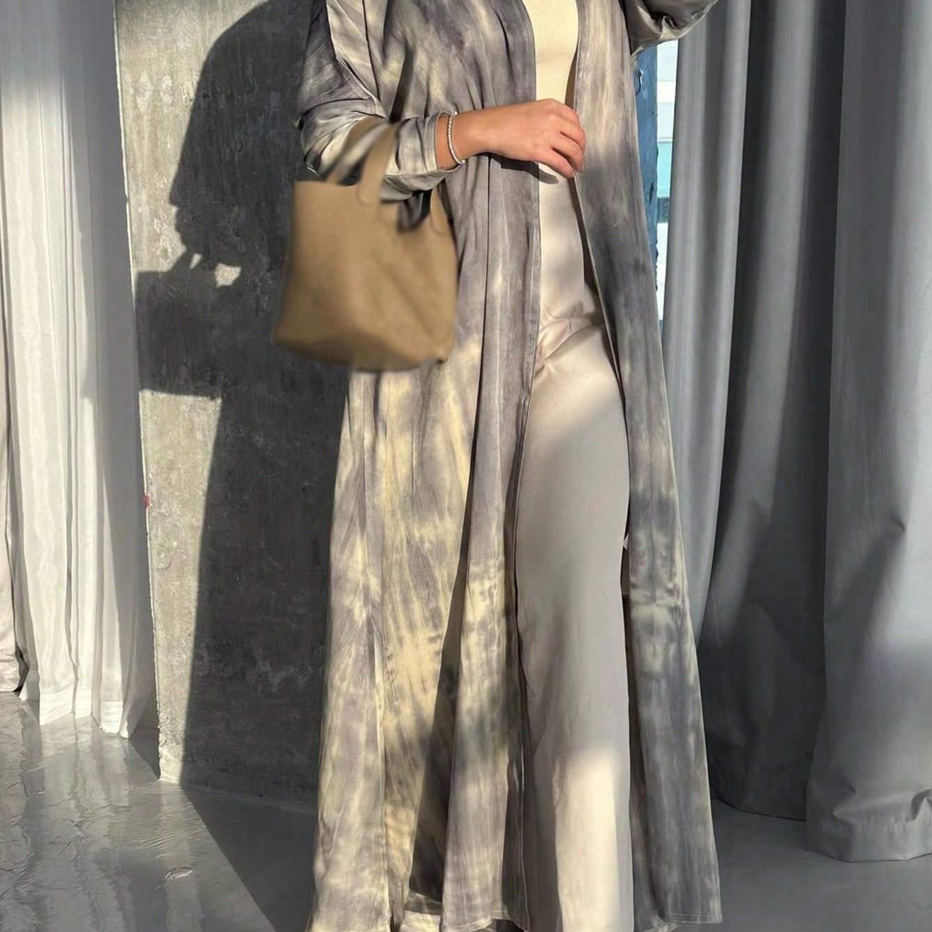 Plus Size, 1pc Women's Plus Size Turkish Abaya Kaftan - Elegant Islamic Robe Maxi Dress in Gray/Beige/White/Black/, Long Sleeve Flowy Kaftan with Asymmetrical Hem, All-Season Formal & Casual