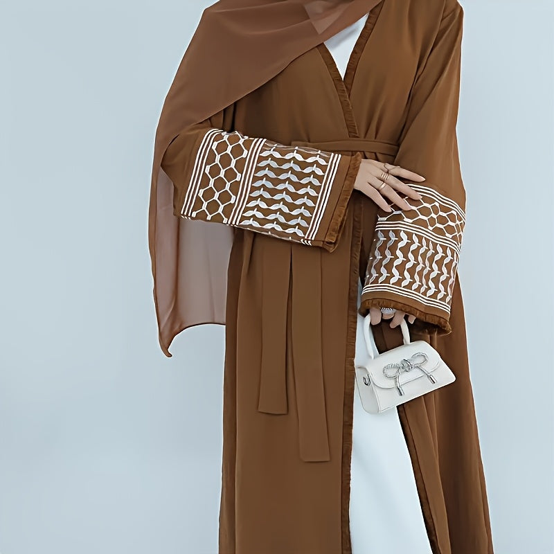 1pc Elegant Vintage Embroidered Arabic Abaya with Belt & Pockets - Black & White Geometric Pattern, Intricate Embroidery, Polyester All-Season Wear for Women, Ramadan