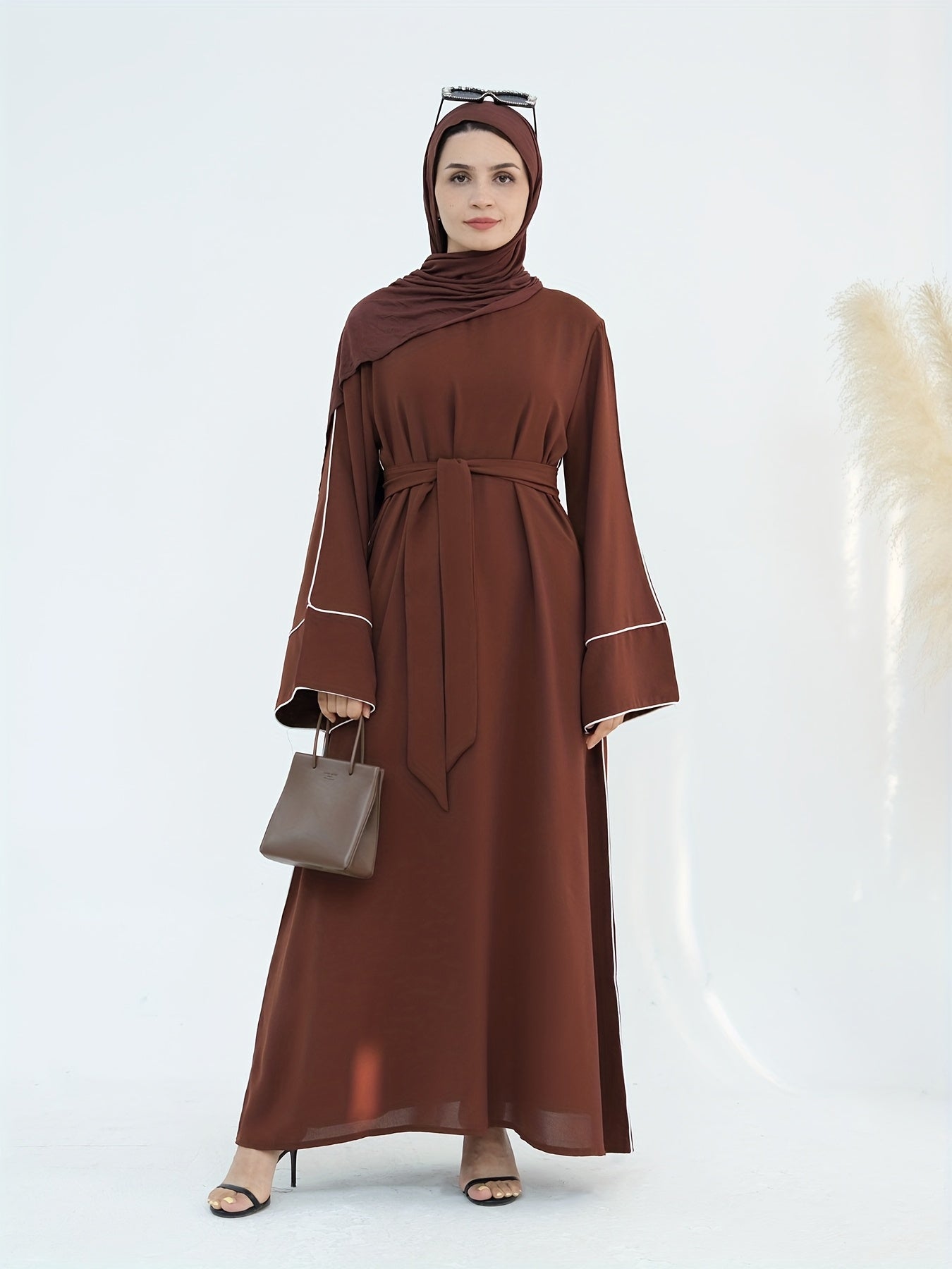 Women's Stylish Solid Color Dubai Turkish Abaya with Lace-Up Waist - Long Robe with Belt, Sleeveless, Polyester, All-Season Wear, Casual Attire|Elegant Attire|Polyester Fabric