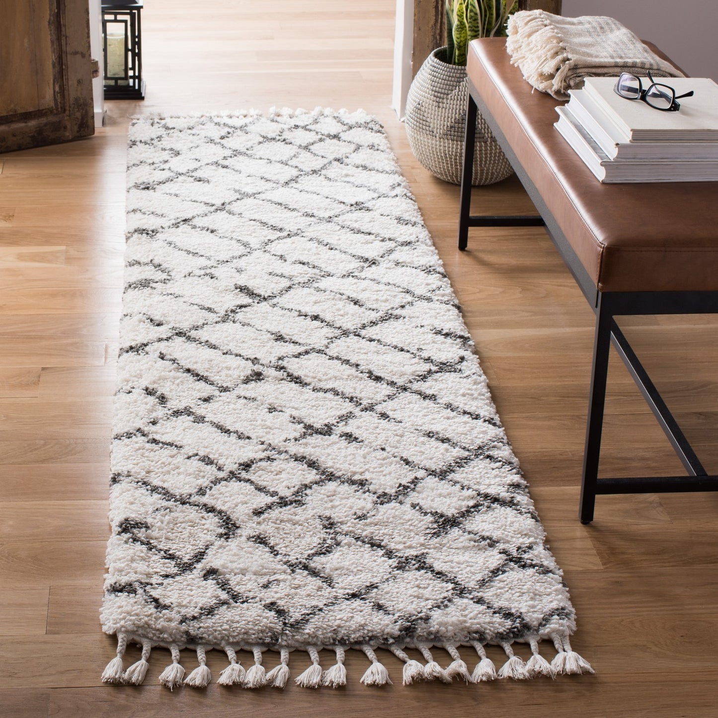 Shag & Flokati Indoor Power Loomed Easy Care Area Rug For Home Decor Rug for Living Room, Bedroom, Dining Room, Home Office, Basement