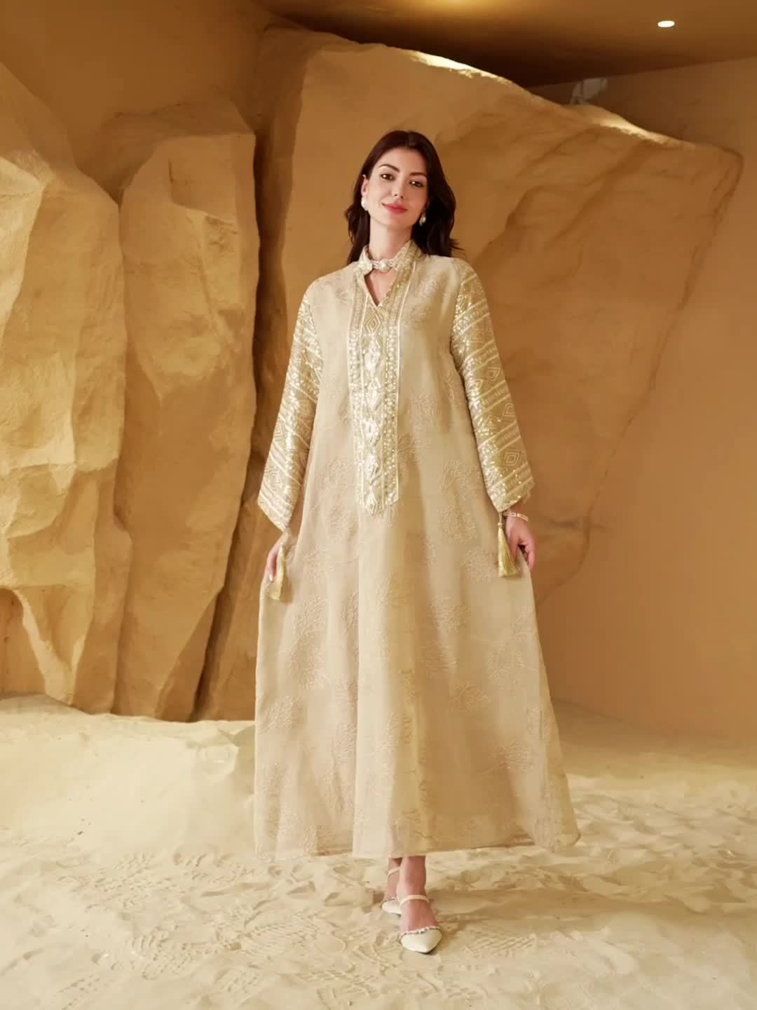 Oriental Middle Eastern Muslim Eid New Style Dress Women's Abaya V-Neck Regular Fashion Slit Sleeve Mesh Embroidery Beaded Craft Evening Gown Jalabiya Turkish Evening Wear Abaya