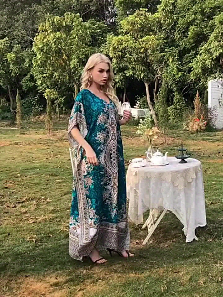 Plus Size, European and American Plus Size Women's Bohemian Vacation Dress with Middle Eastern Kaftan Abaya Style