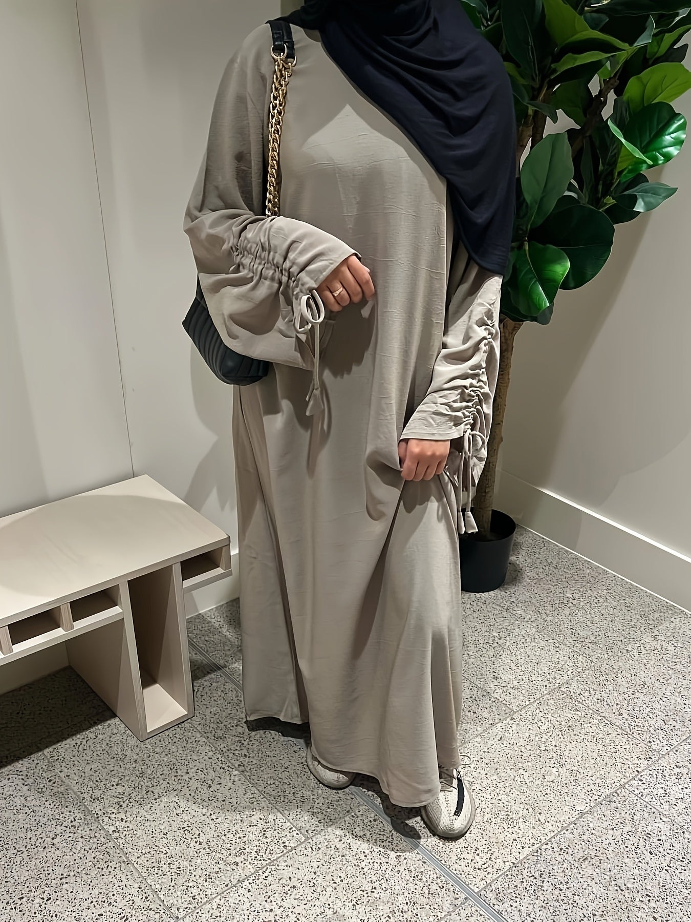 1 Luxury Satin Modest Jibab Abaya Set for Women, 4pcs Muslim Female Ramadan Prayer Dress, Long Robe, Elegant Open Breathable Abaya, Top, Pants and Matching Headscarf, Middle Eastern Arabic Malaysia Islamic Women, Eid al-Adha Gift R