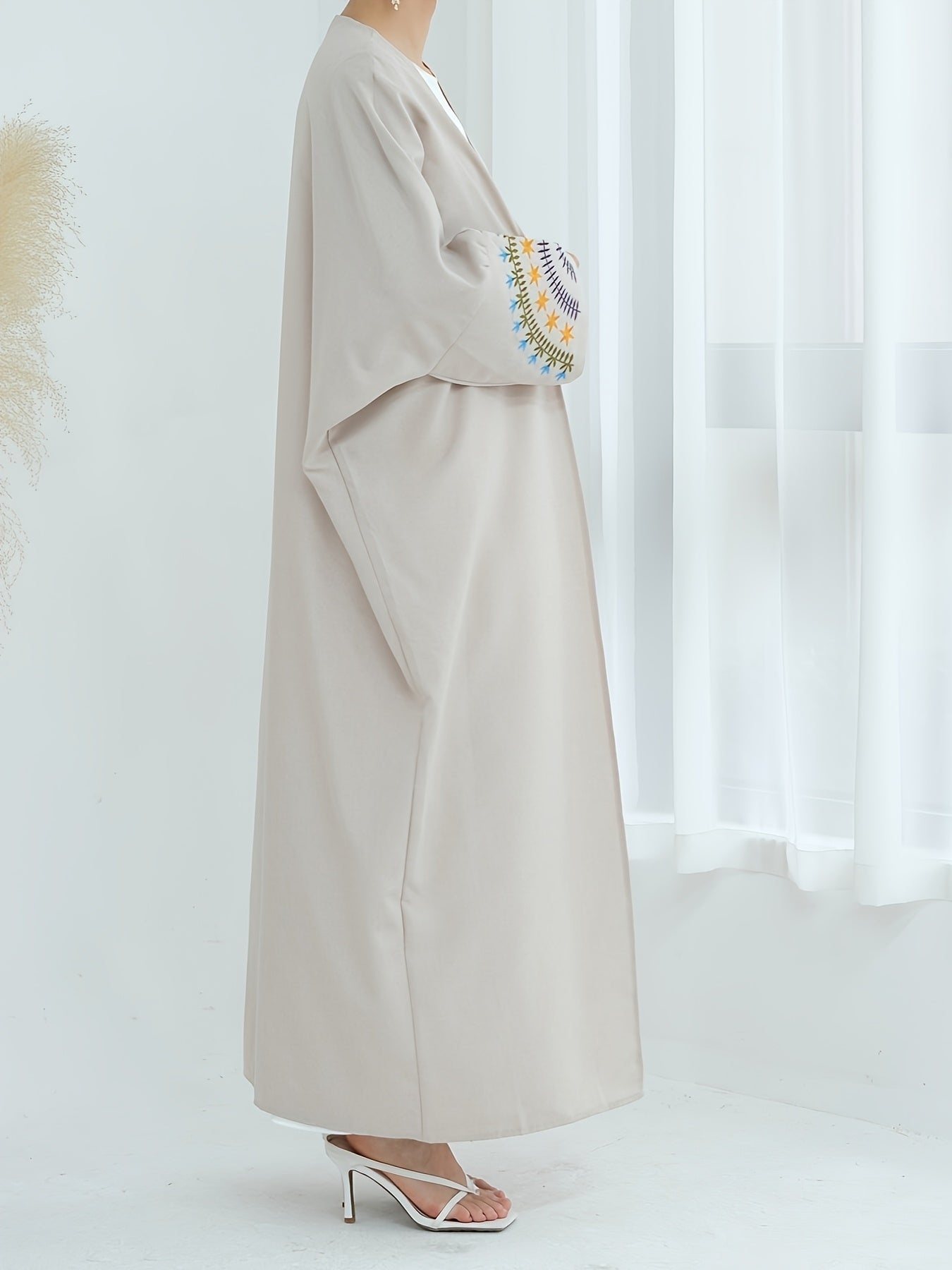 Elegant Beige Kimono Abaya - Open Front Linen-Look Polyester Dress for Women, Long Sleeve with Contrast Trim, All-Season Islamic Wear (Sizes S to XXL), Modest Clothing