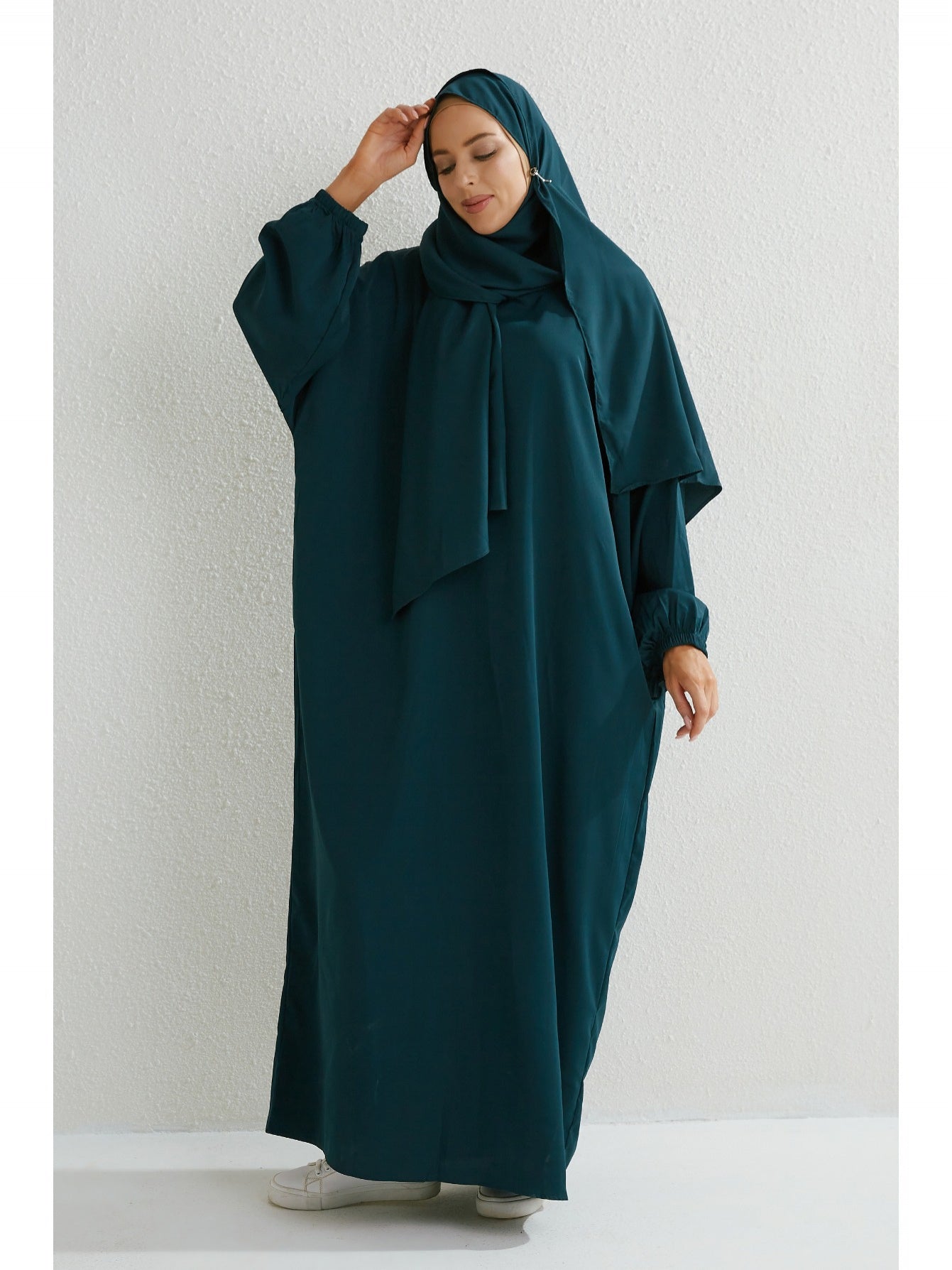 Elegant Islamic Hijab Dress for Women - Kaftan Style with Headscarf, Modest Middle Eastern Long Skirt Jibab Abaya, Loose Fit H-Silhouette, Long Sleeve Asymmetrical Hem, Solid Color Beige, Machine Washable for Ramadan Prayer & All Occasio