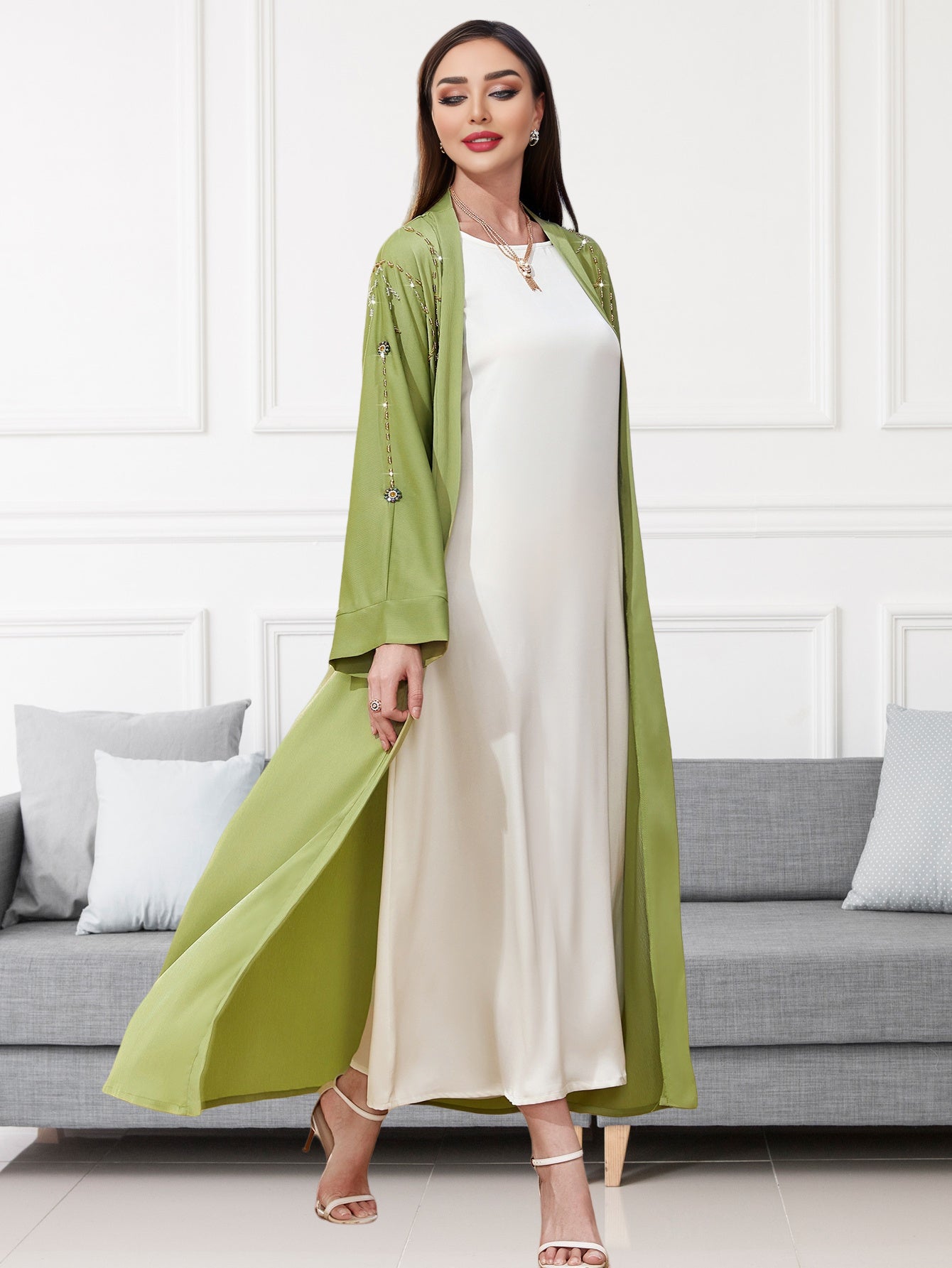Elegant Green & White Long Tunic Dress with Beaded Detail - Casual Turkish Abaya Style, Long Sleeve, Floor-Length, Perfect for Spring/Summer, Casual Summer Wear | Elegant Long Dress | Texture