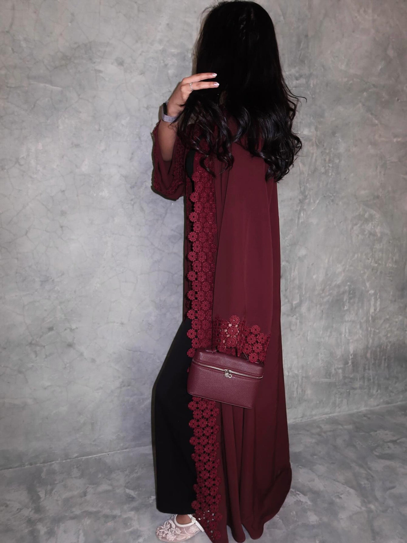 Elegant Women's Red Abaya Robe with Intricate Lace Detailing - Long Sleeve, Open Front, Loose Fit for Spring, Summer, and Fall - Perfect for Casual or Formal Occasions, Cultural Attire, Flowing Garment