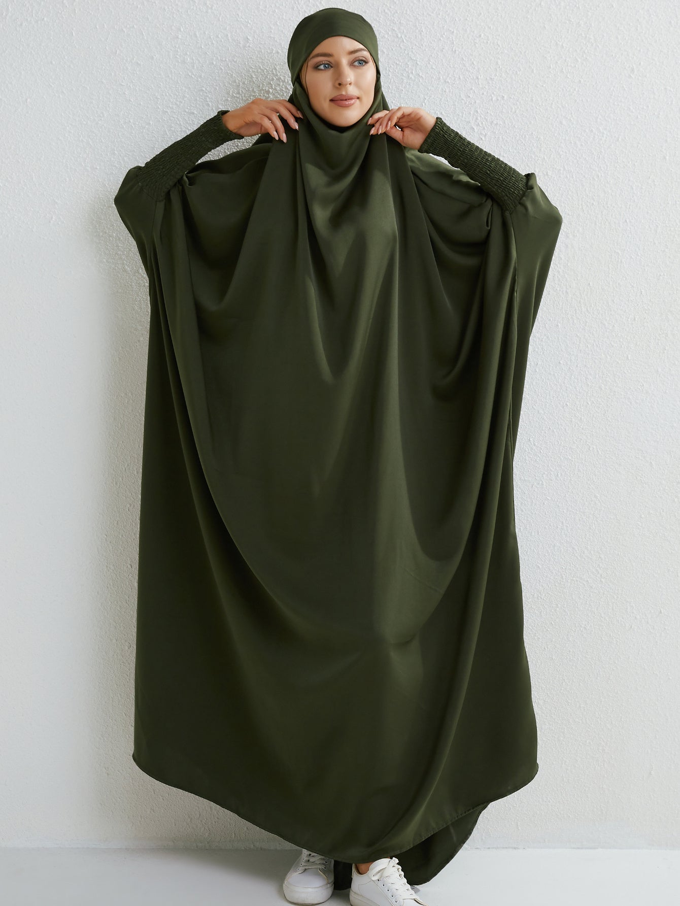 Elegant Loose-Fit Abaya Robe with Built-In Headscarf - Modest Ramadan Prayer Dress, Long Sleeve Butterfly Cuff Traditional Middle Eastern Full-Length Cover Dress, Solid Color Machine Washable, Religious Attire, Allseason Wear