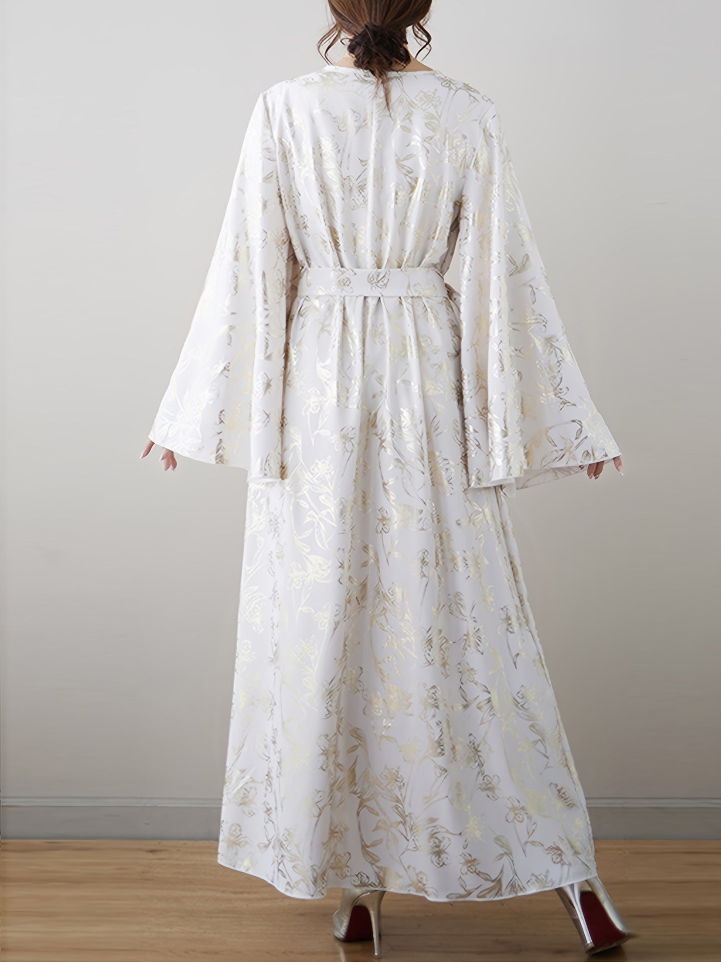 Ethnic Style Trumpet Sleeve Women's Robe V-neck Gold-stamped Embroidered Lace-up Women's Baju Abaya With Belt