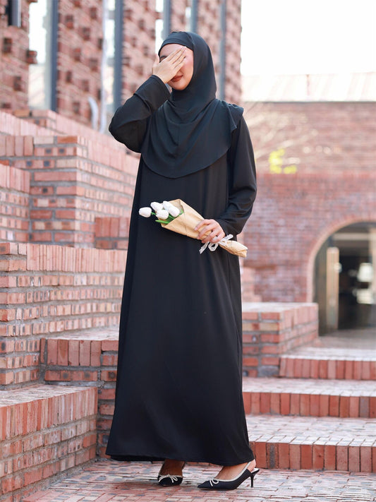 Elegant Black Muslim Arabic Abaya Kaftan - Modest Prayer Dress with Long Sleeves & Floor-Length Coverage, Middle Eastern-Inspired Stretchy Fabric, Machine Washable for Ramadan