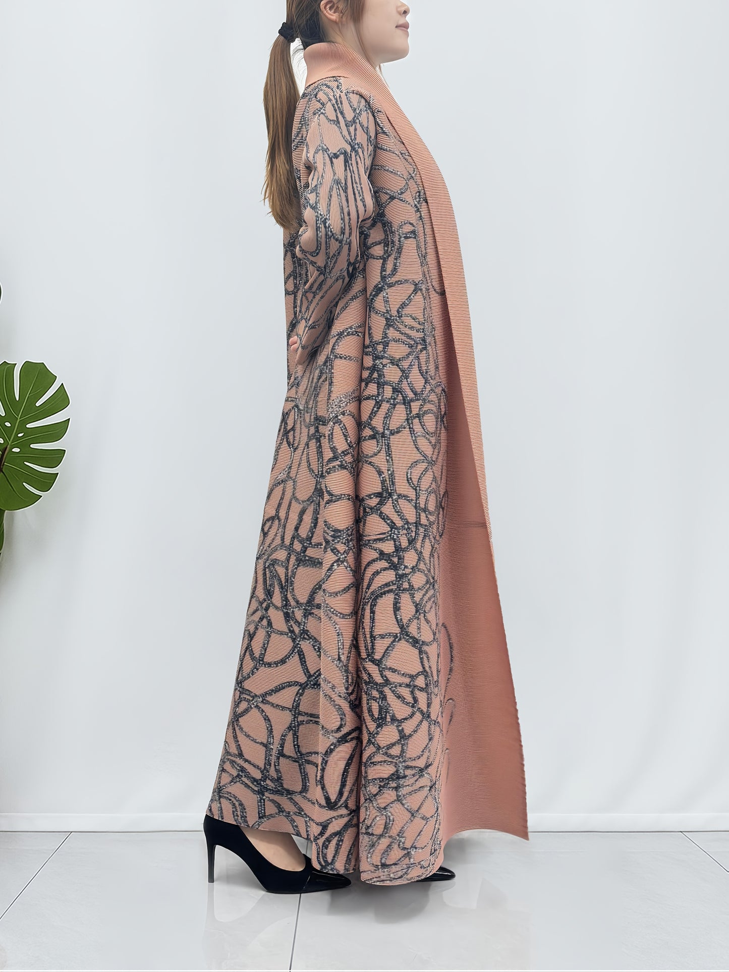 Women's Elegant Middle Eastern Abaya Robe - Long Maxi Dress with Adjustable Waist Belt, Flowy Pantsuit-like Outfit in Soft Pink/Black/, Stretchy Non-Transparent Fabric for Travel, Formal Events, Everyday